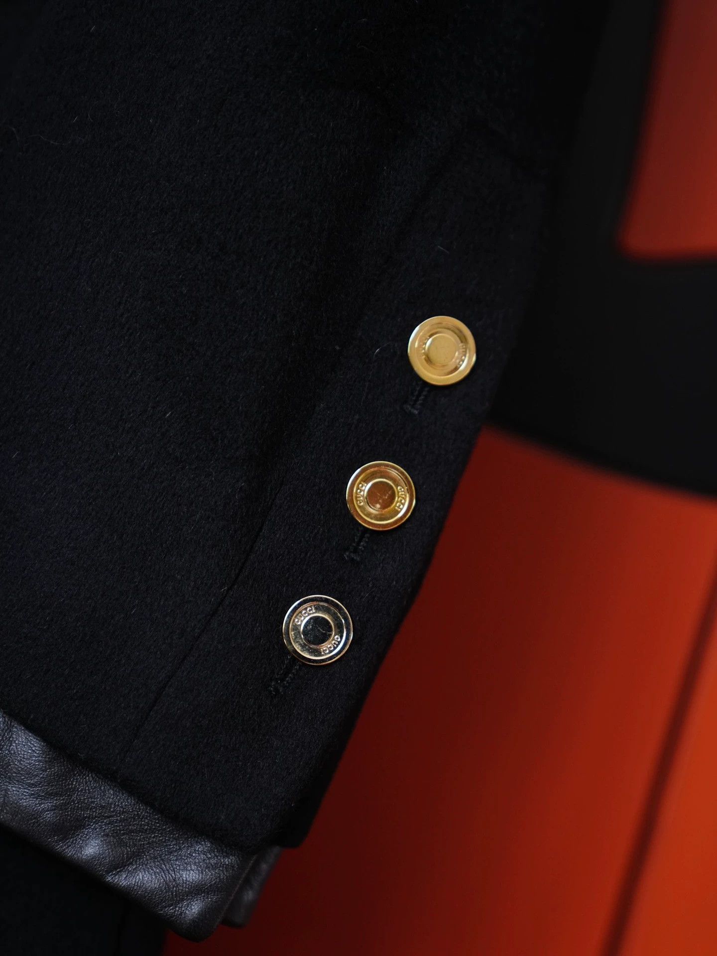 Gucci Gucci 2000FW Cashmere Lambskin Coat Black Gold Belt Size XS / US 0-2 / IT 36-38 - 6 Thumbnail