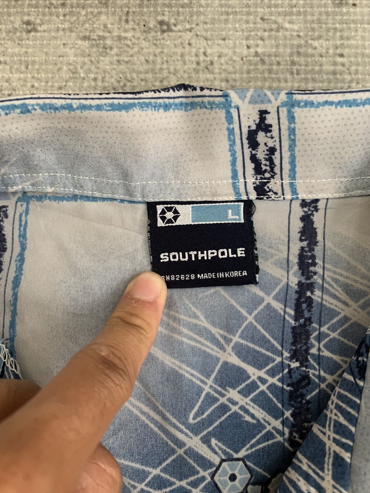Southpole Y2K SHIRT SOUTHPOLE PATTERN Size US L / EU 52-54 / 3 - 3 Thumbnail