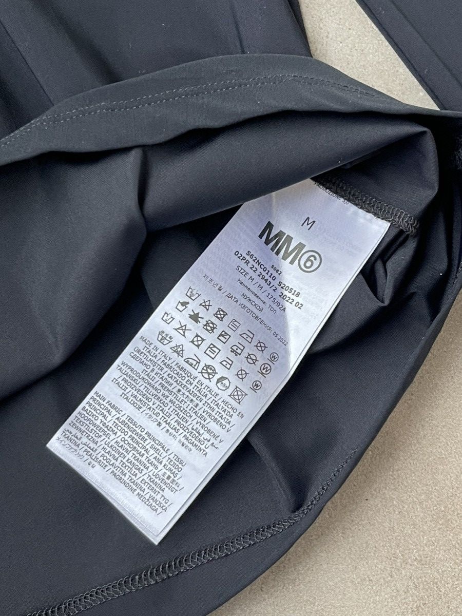 Maison Margiela SS22 Maison Margiela MM6 Black "SIX" Mesh Turtleneck Size US M / EU 48-50 / 2 - 7 Thumbnail