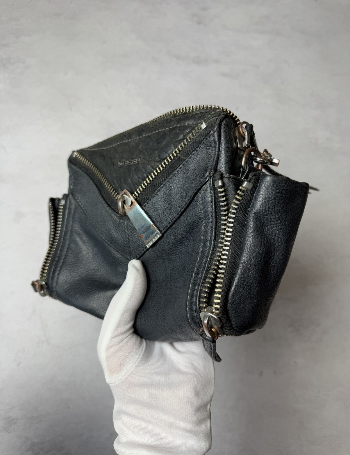 Diesel × Vintage Diesel Bag Leather Y2K Vintage Size ONE SIZE - 10 Thumbnail