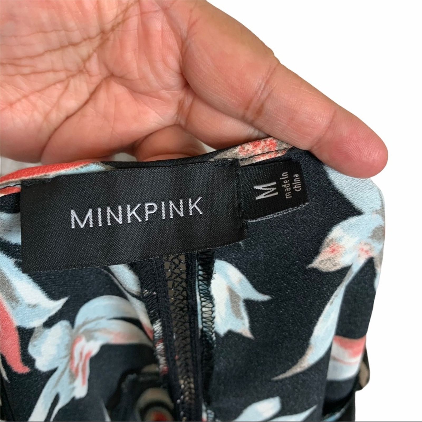 MINKPINK Minkpink Keep Blooming Dress Black Multi Size M Size M / US 6-8 / IT 42-44 - 6 Thumbnail