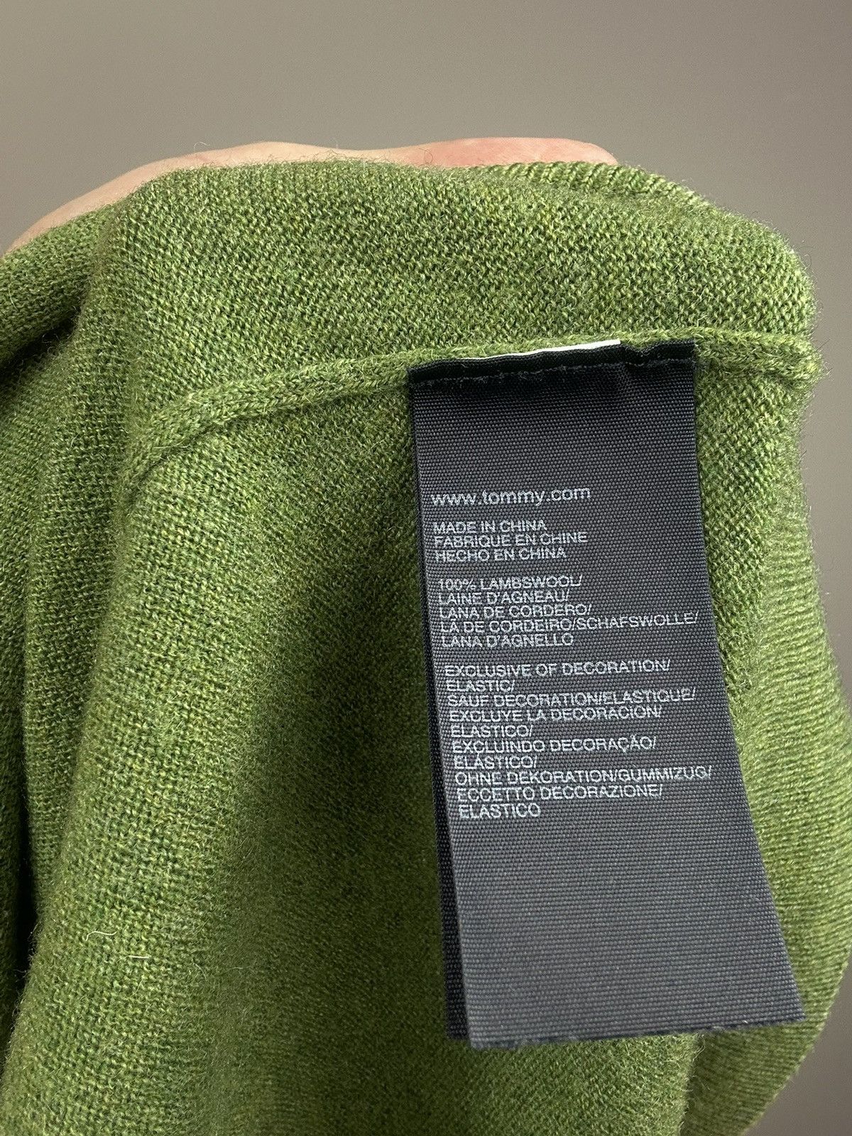 Tommy Hilfiger Green Tommy Hilfiger sweater 100% lambswool wool size L Size US L / EU 52-54 / 3 - 10 Thumbnail