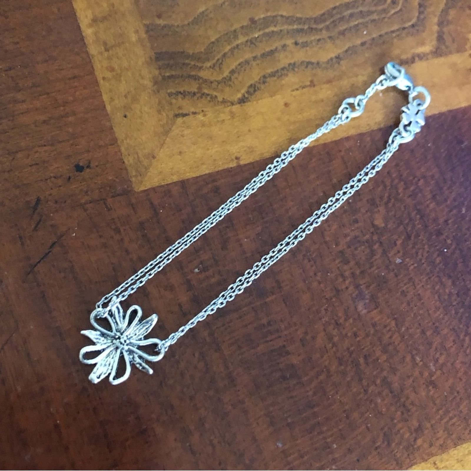 Lucky Brand Lucky Brand silver double chain flower bracelet Size ONE SIZE - 3 Thumbnail