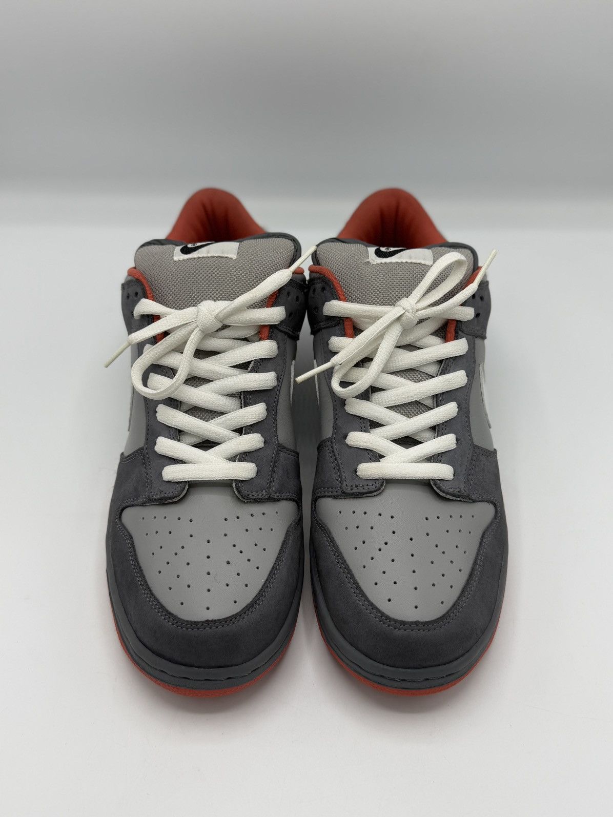 Nike SB Nike SB Dunk Low Staple NYC Pigeon Size US 12 / EU 45 - 3 Thumbnail