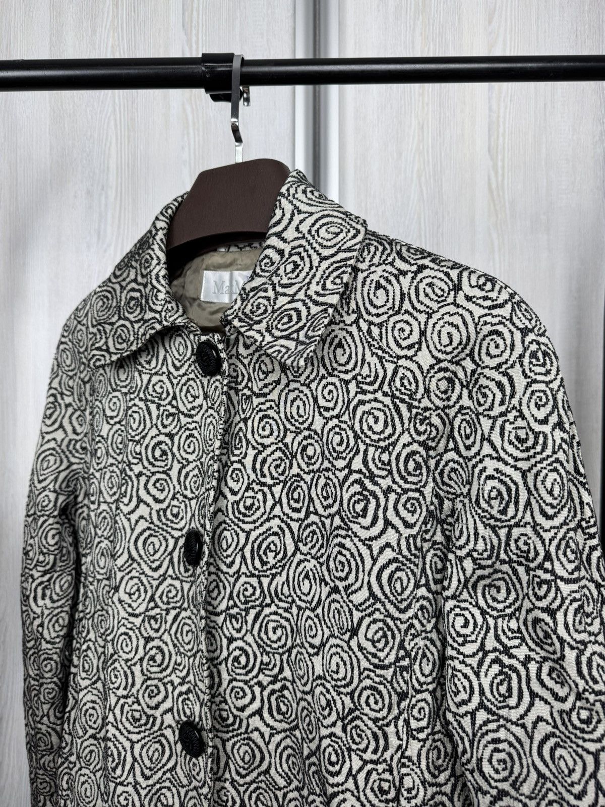Max Mara MAX MARA GREY JACQUARD BUTTONS CLOSURE JACKET Size M / US 6-8 / IT 42-44 - 4 Thumbnail