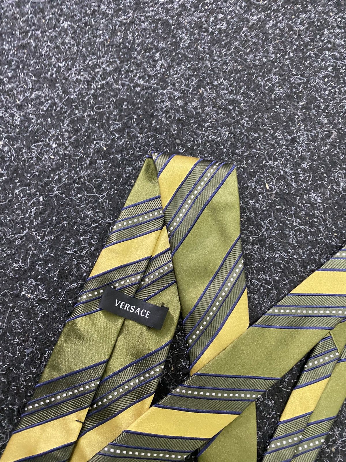 Versace Vintage Versace Tie Size ONE SIZE - 2 Thumbnail