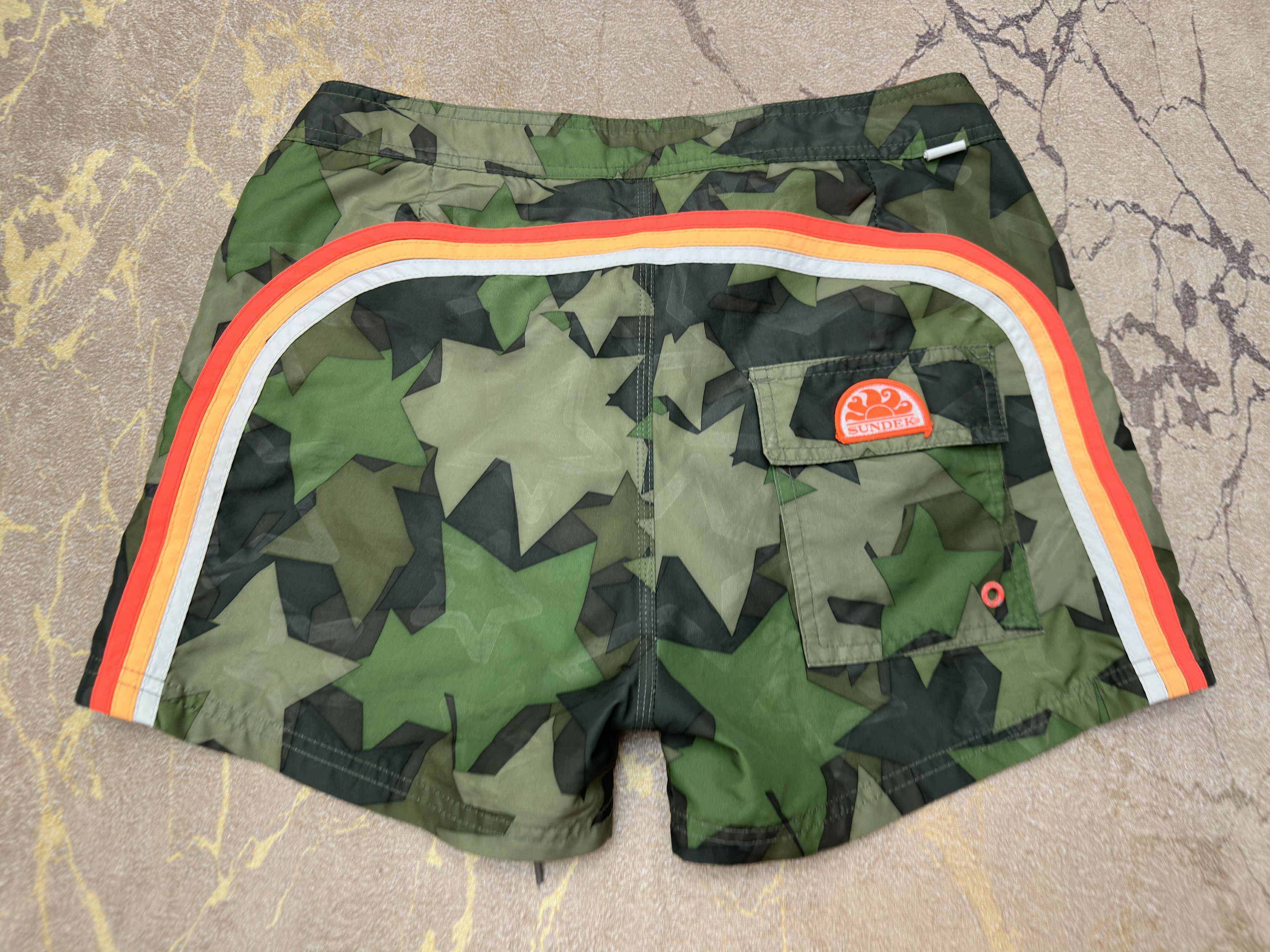 Sundek Sundek 29 Camouflage Beach Board Shorts Trunks Bath Size 29 Size US 29 - 1 Thumbnail