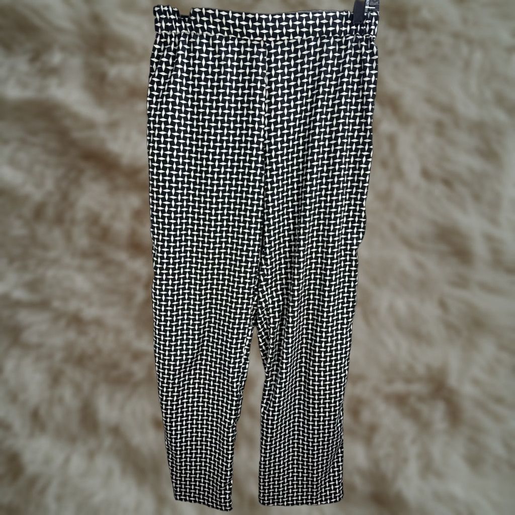 Christian Siriano Christian Siriano Runaway Geometric Pants Elastic Waist Sz M Women Black White Geometric Pattern Ankle Straight Inseam 31 Size 32" / US 10 / IT 46 - 1 Thumbnail