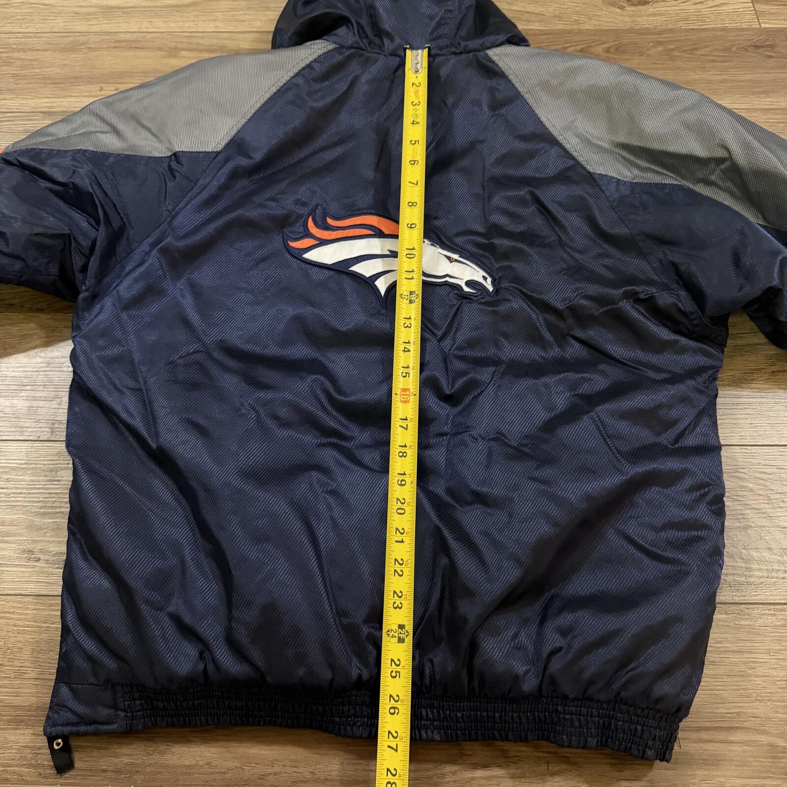 Starter Vintage Denver Broncos Starter Pro Line NFL Puffer Jacket Size US XL / EU 56 / 4 - 8 Thumbnail