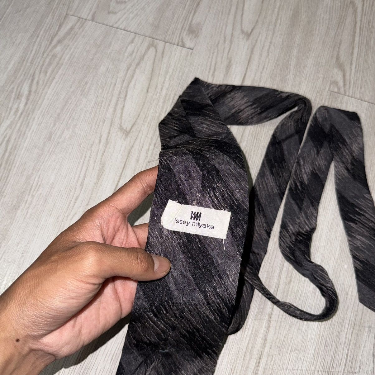 Issey Miyake Issey Miyake IM product silk pattern Size ONE SIZE - 2 Thumbnail