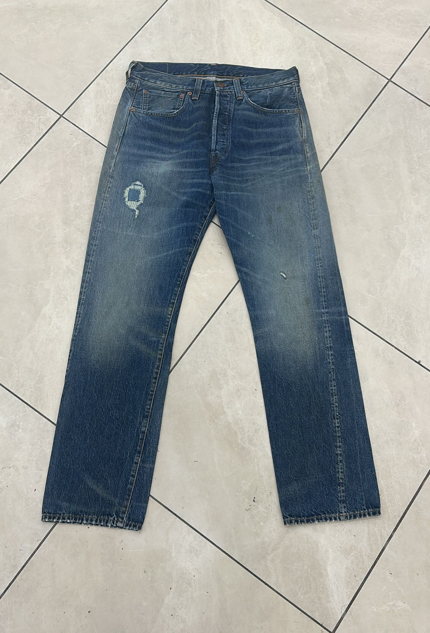 Levi's Vintage Clothing LVC Levi's Vintage Clothing 1947 501XX BigE Selvedge Jeans Size US 32 / EU 48 - 1 Thumbnail