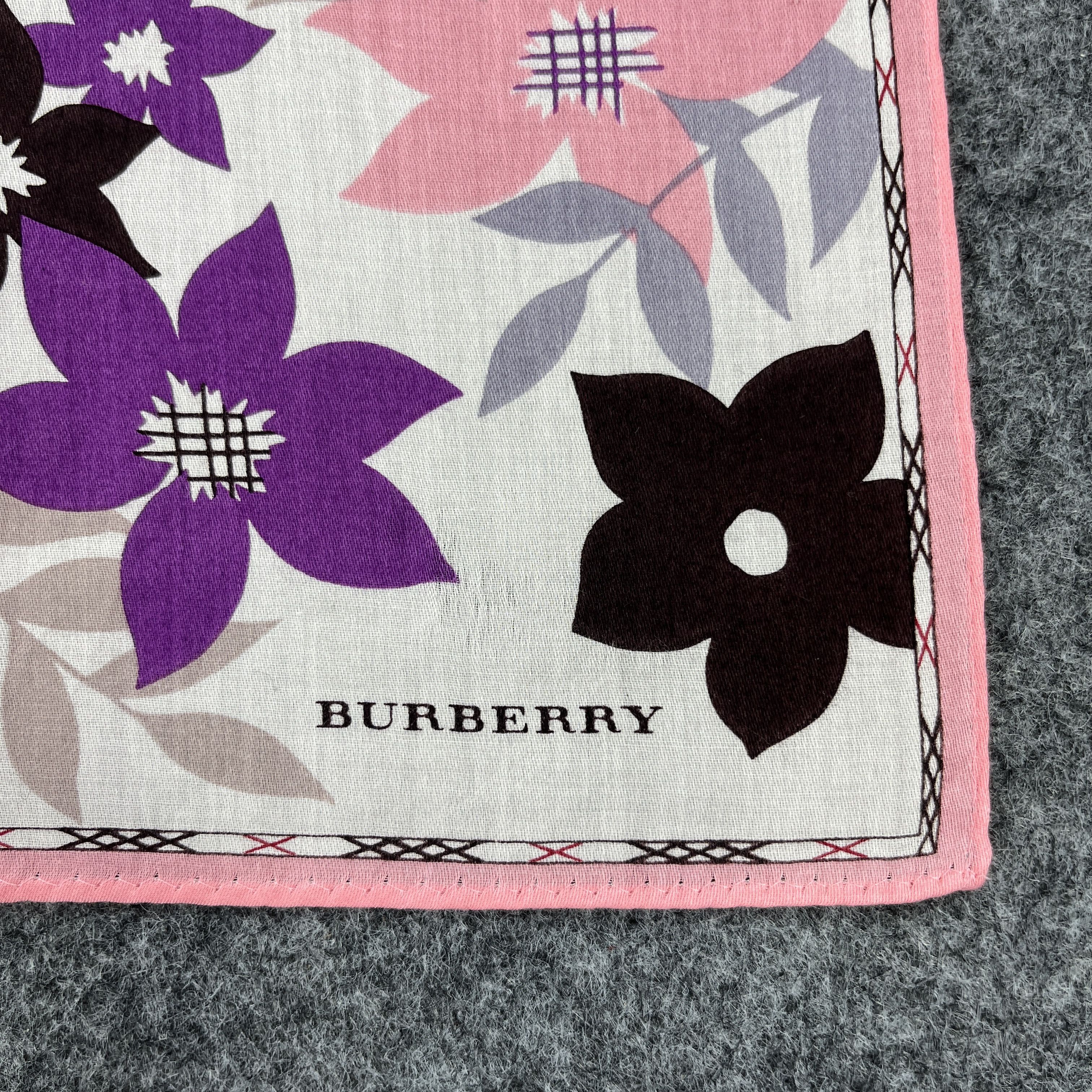 Burberry Floral Burberry Handkerchief / Bandana / Neckerchief B972 Size ONE SIZE - 3 Thumbnail