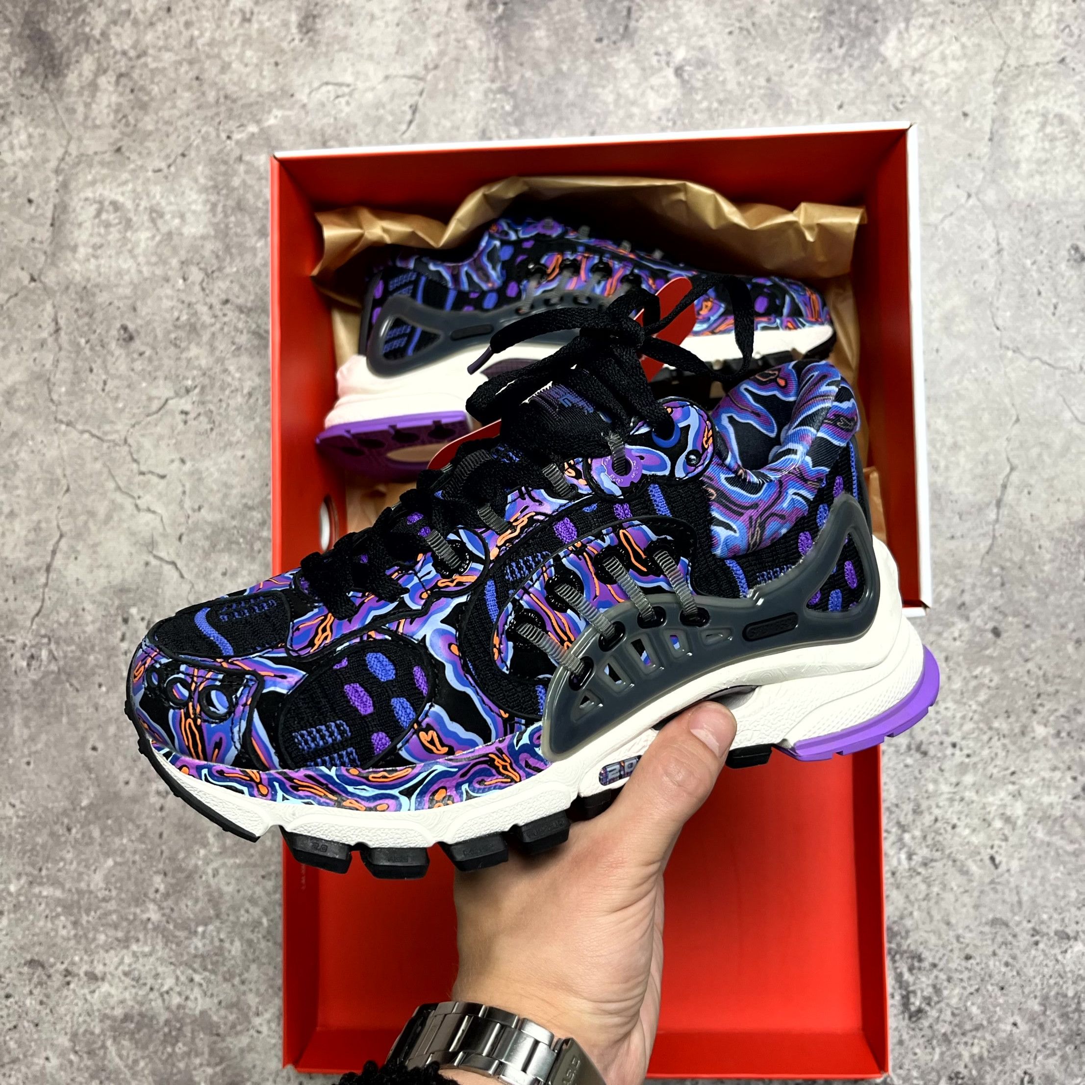 Li-Ning Li-Ning x Hajime Sorayama Furious Rider ACE 2 Size US 7 Size US 7 / IT 37 - 2 Thumbnail