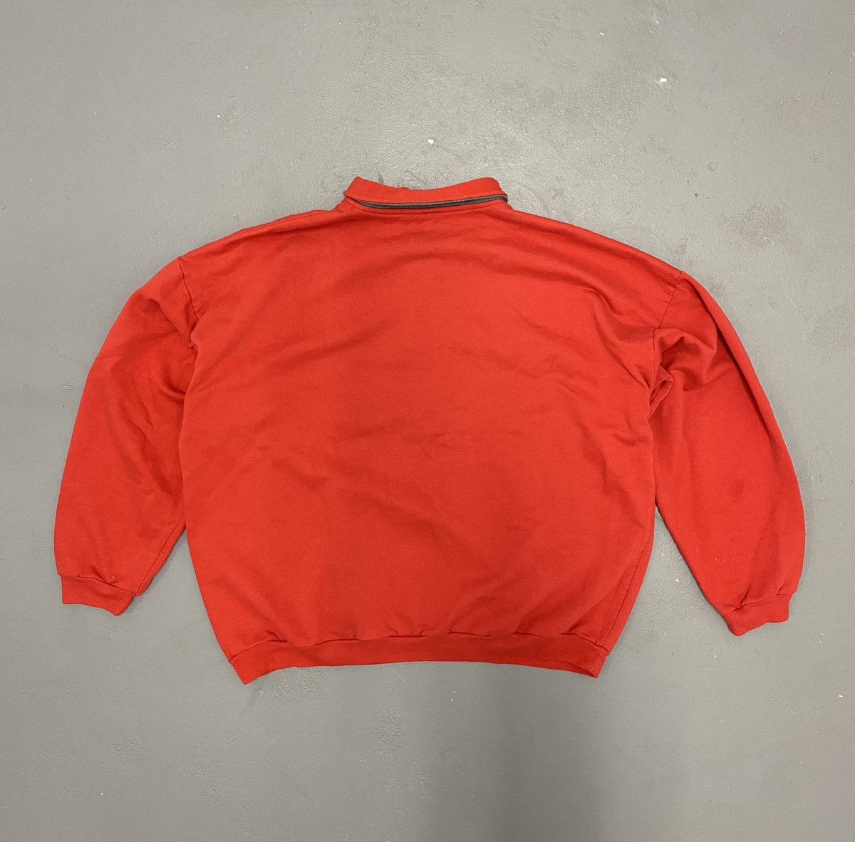 Vintage Vintage phenix red and grey sweatshirt Size US L / EU 52-54 / 3 - 5 Thumbnail