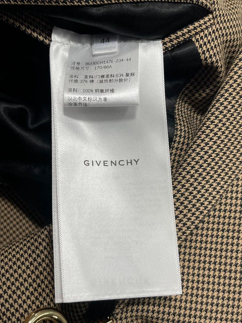 Givenchy Givenchy Size44 Belted Suit Size US M / EU 48-50 / 2 - 8 Thumbnail