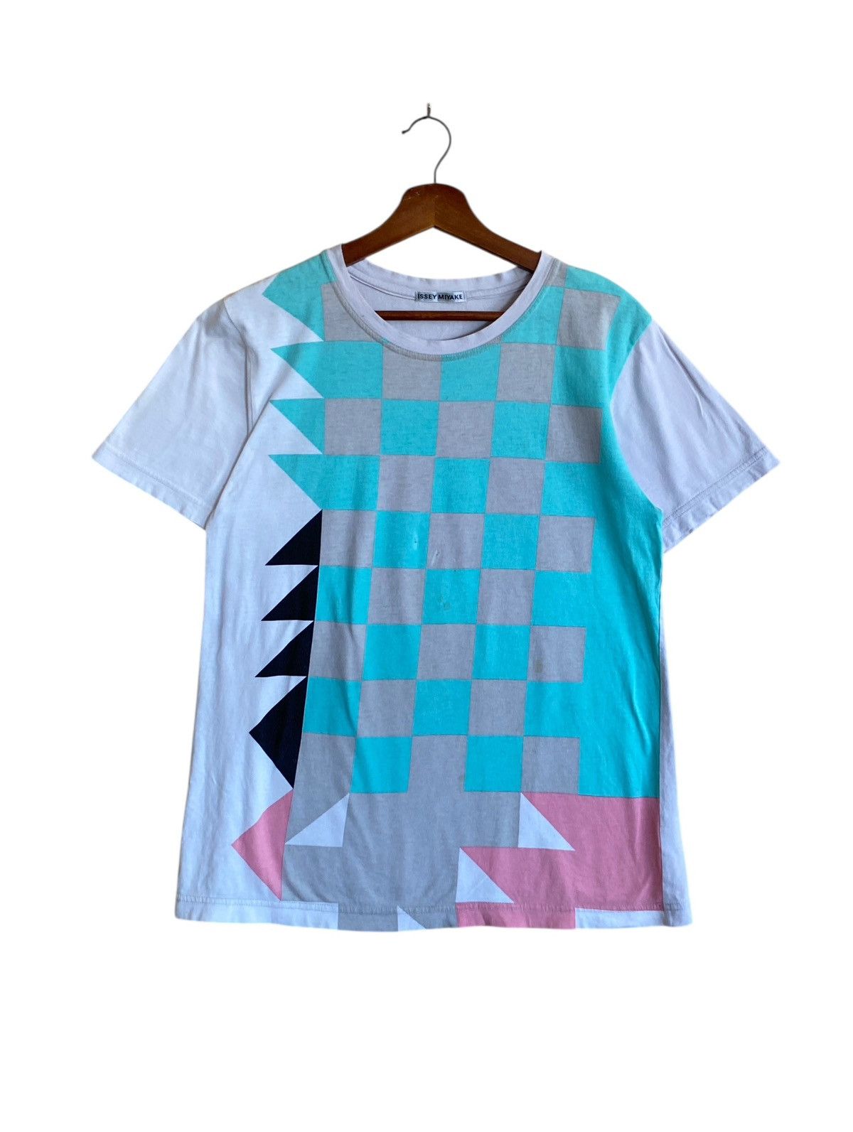 Issey Miyake Vintage Brand Issey Miyake Geometric Printed T-shirt 1990s Size US S / EU 44-46 / 1 - 1 Thumbnail