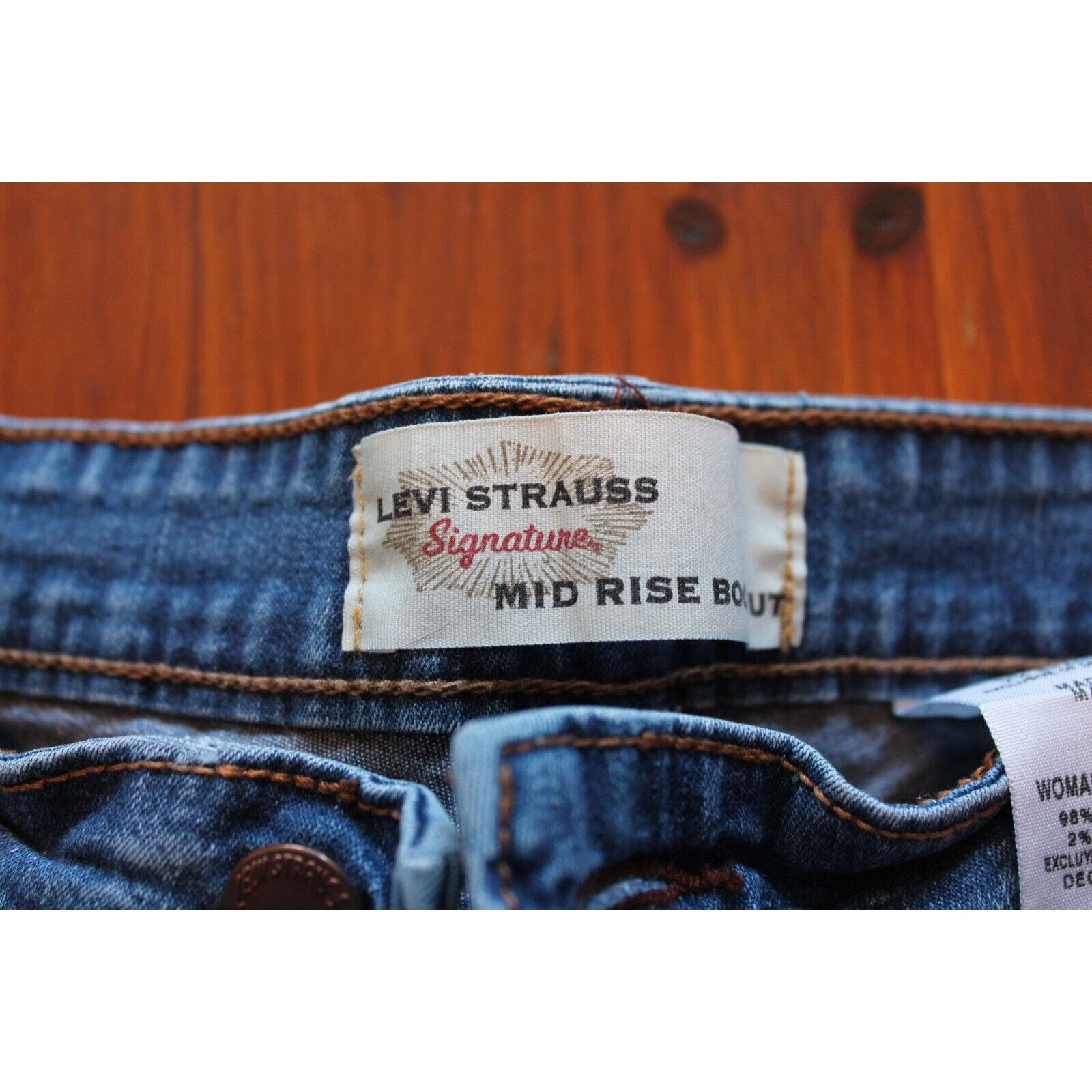 Levi's Levi Strauss "Signature" Midrise Bootcut Denim Jeans W-20W Size 42" / US 20 - 5 Thumbnail