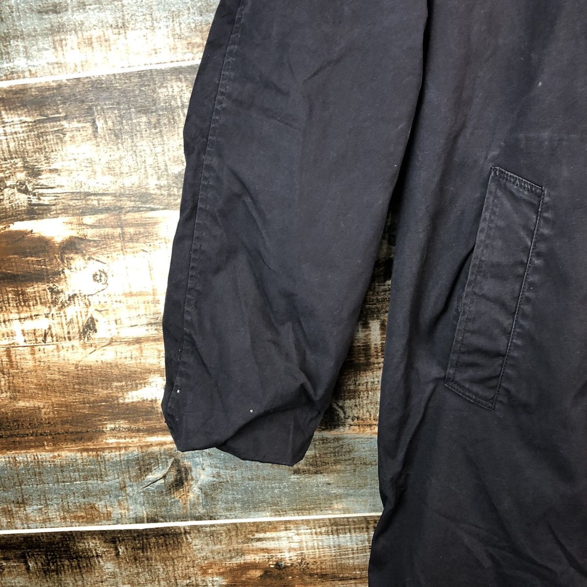 Vintage Vintage military Black Raincoats jacket #A2546 Size US L / EU 52-54 / 3 - 7 Thumbnail