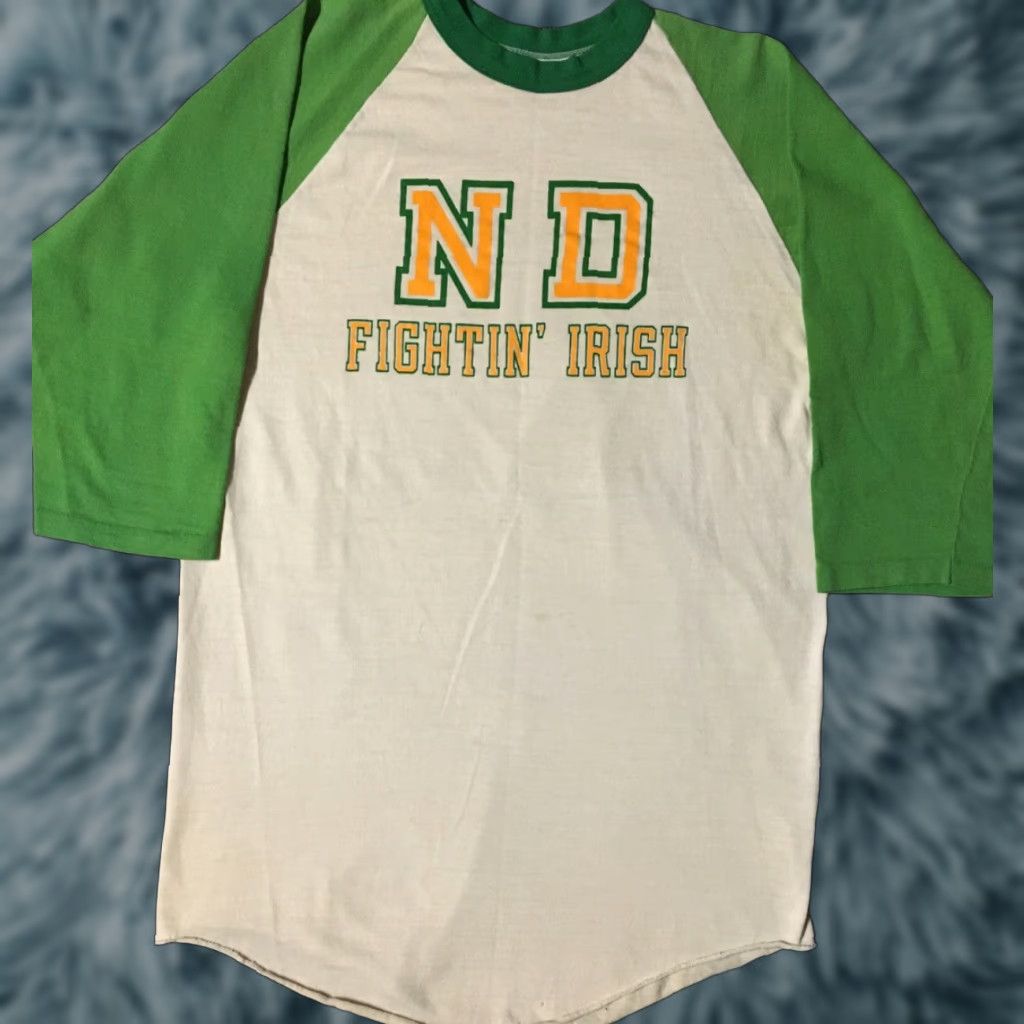 Vintage VINTAGE Notre Dame Fighting Irish Distressed Raglan Shirt M NOS Faded Green College 80s 90s USA Mens Shirt Size US M / EU 48-50 / 2 - 1 Thumbnail