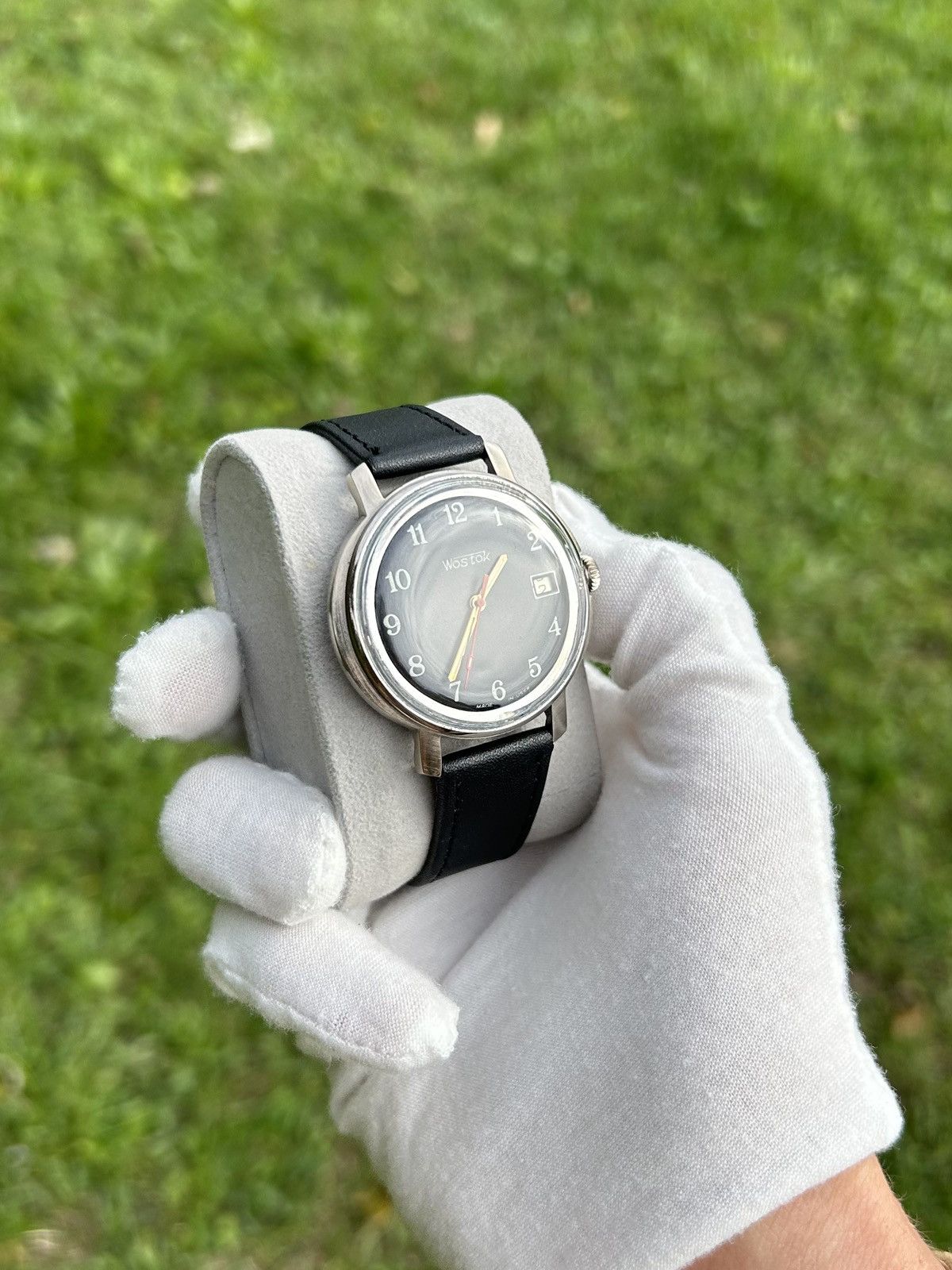 Vintage Vintage Watch Vostok Soviet Retro USSR Soviet 1980s Size ONE SIZE - 13 Thumbnail