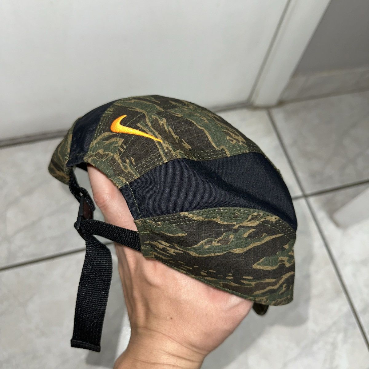 Nike Nike x Carhartt Nrg Tailwind Cap Camo AV4783-010 Rare Vintag Size ONE SIZE - 4 Thumbnail