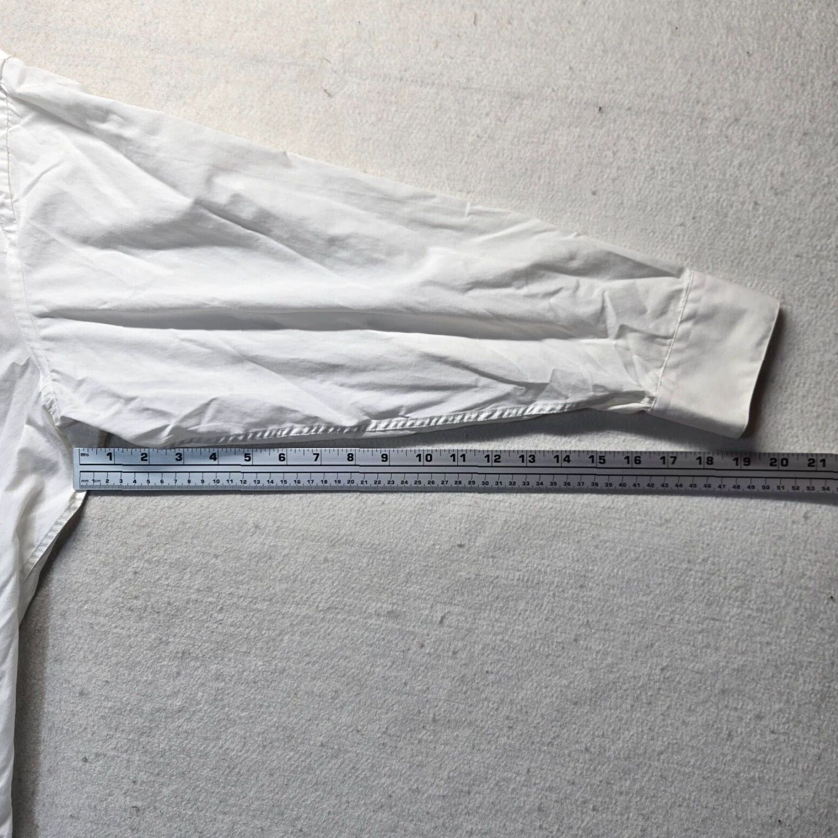 Alexander Julian Alexander Julian Colours Solid White Button Up Shirt Men 2XL 18 18.5 34/35 Shirt Mens 2XL White Cotton Blend Dress Shirt Vintage No Size 48R - 5 Thumbnail