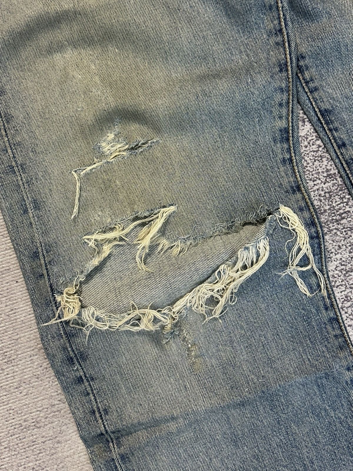 Kapital Vintage Levis 501 Button J22 Selvedge Distressed Denim Jeans Size US 27 - 6 Thumbnail
