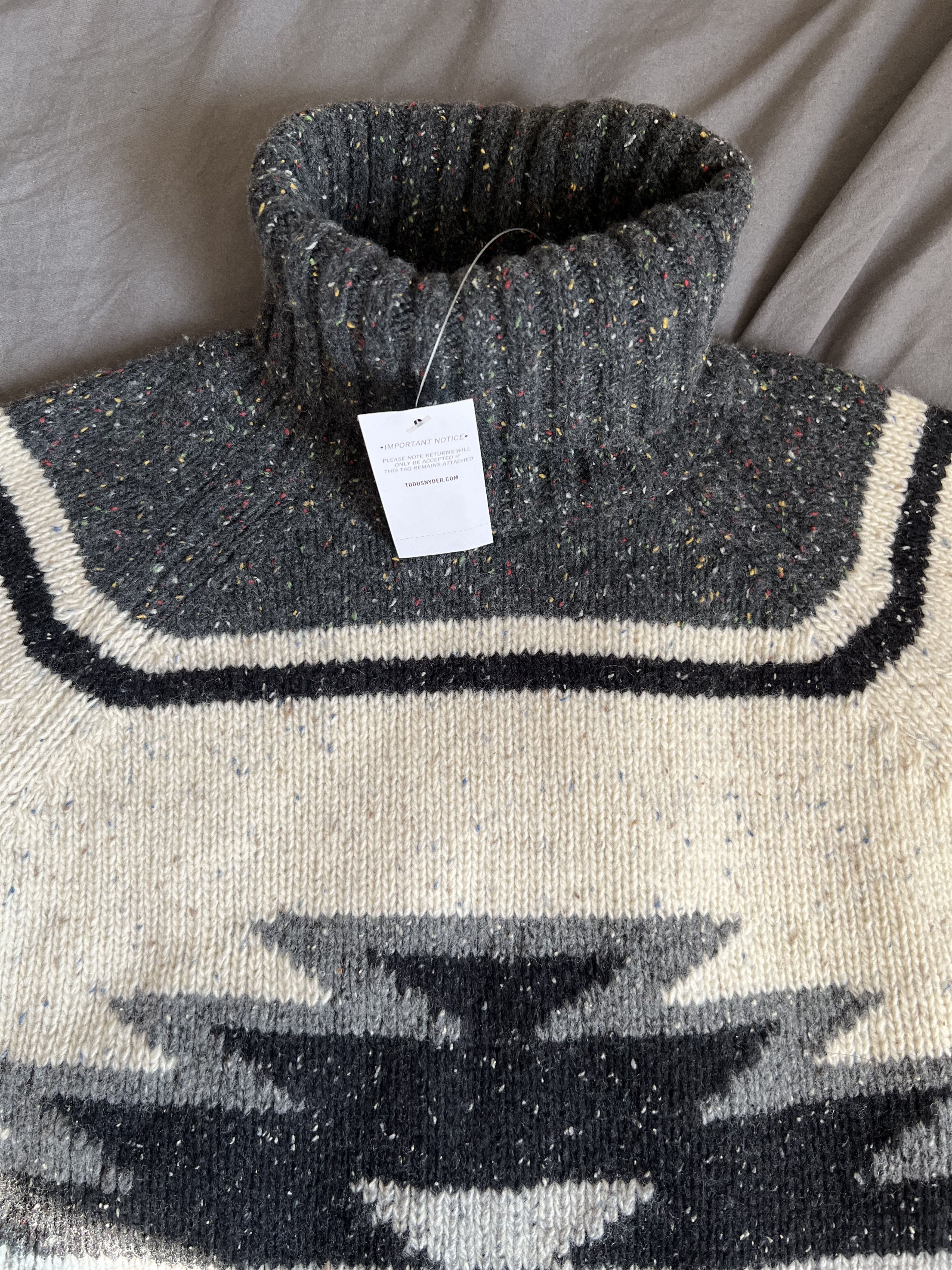 Todd Snyder Todd Snyder Southwest Donegal Lambswool Turtleneck L $298 Size US L / EU 52-54 / 3 - 6 Thumbnail