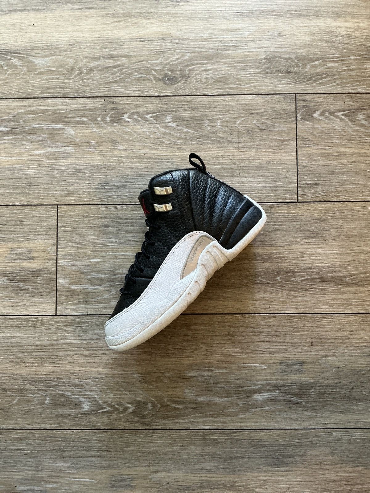 Jordan Brand Jordan 12 Playoffs Size US 6 / IT 36 - 1 Thumbnail