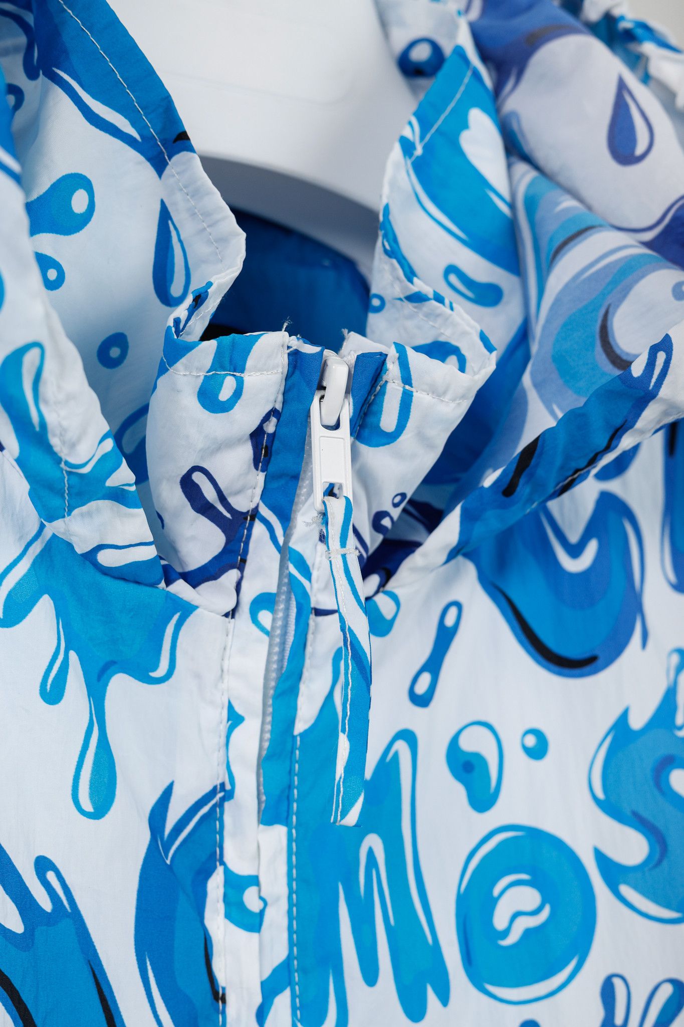 Love Moschino Love Moschino All Splash Logo Zip-Up Jacket Size XS / US 0-2 / IT 36-38 - 8 Thumbnail