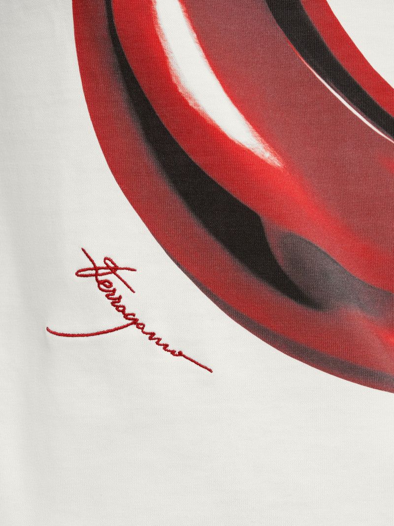 Salvatore Ferragamo o1s1rm0126 Printed T-Shirt in White Size XS / US 0-2 / IT 36-38 - 4 Thumbnail
