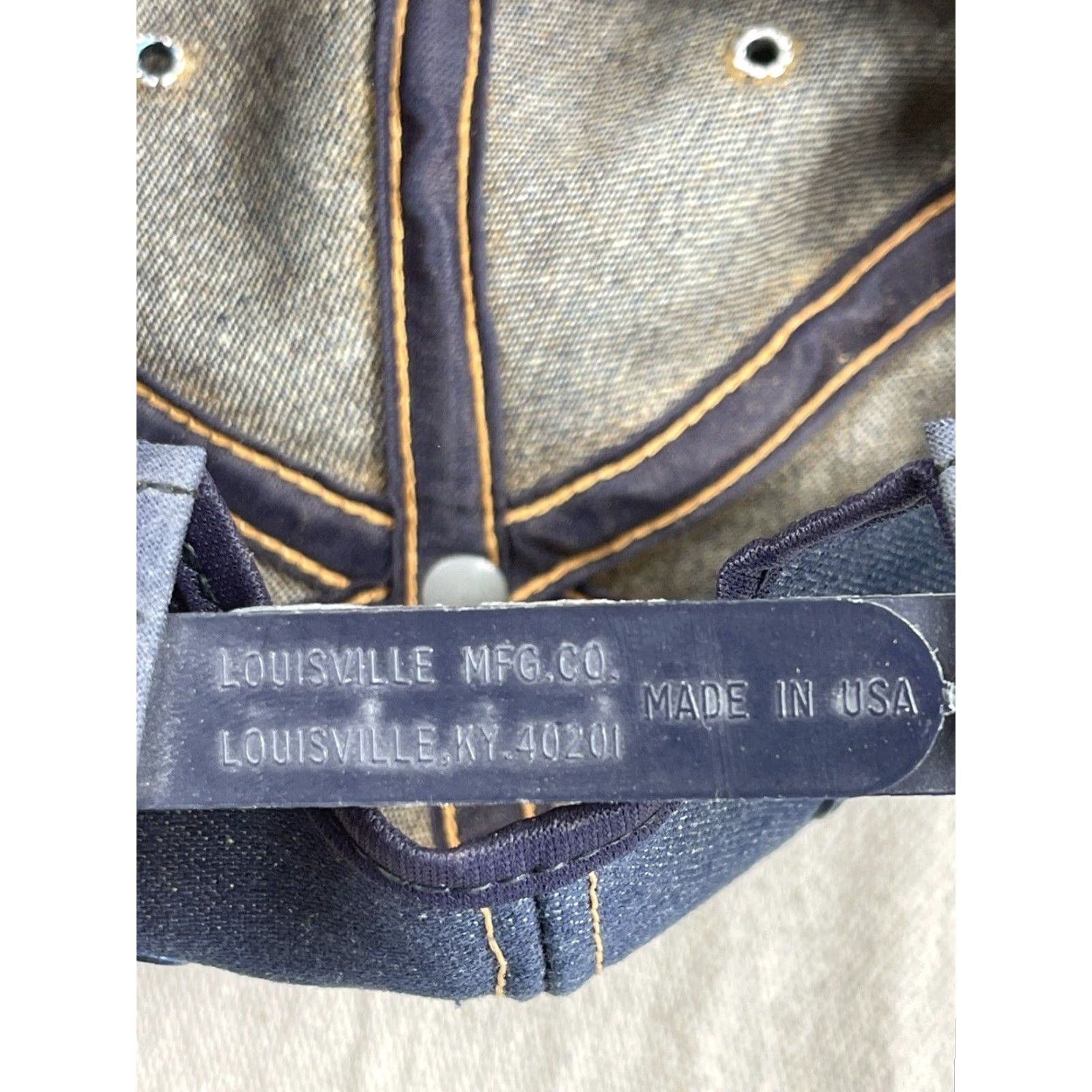 Vintage VINTAGE CAT Denim Trucker Hat Men Adjustable Blue 80s CAT Equipment Snapback Cap United States USA MFG Size ONE SIZE - 4 Thumbnail