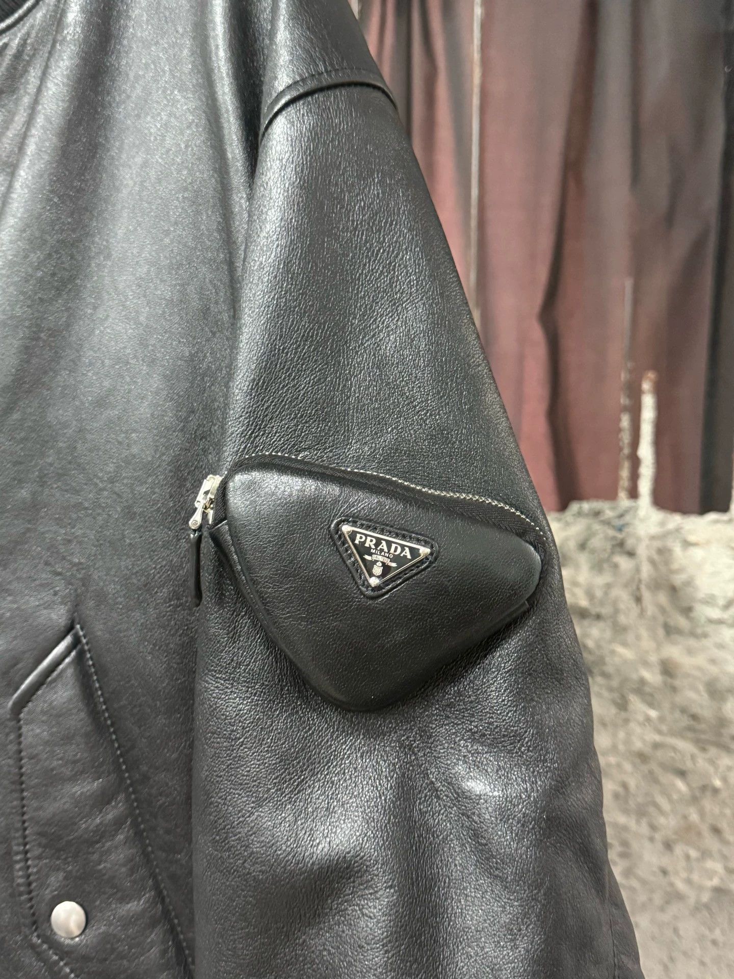 Prada Prada Triangle Leather Baseball Jacket 52 Size US L / EU 52-54 / 3 - 4 Thumbnail