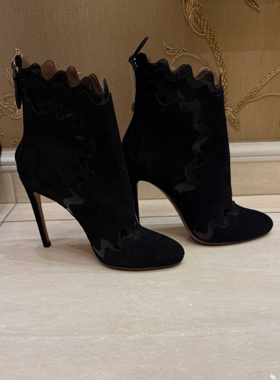Alaia Alaia Womens Suede Peep Toe High Heel Ankle Boots Black Size Size US 5.5 / IT 35.5 - 1 Thumbnail