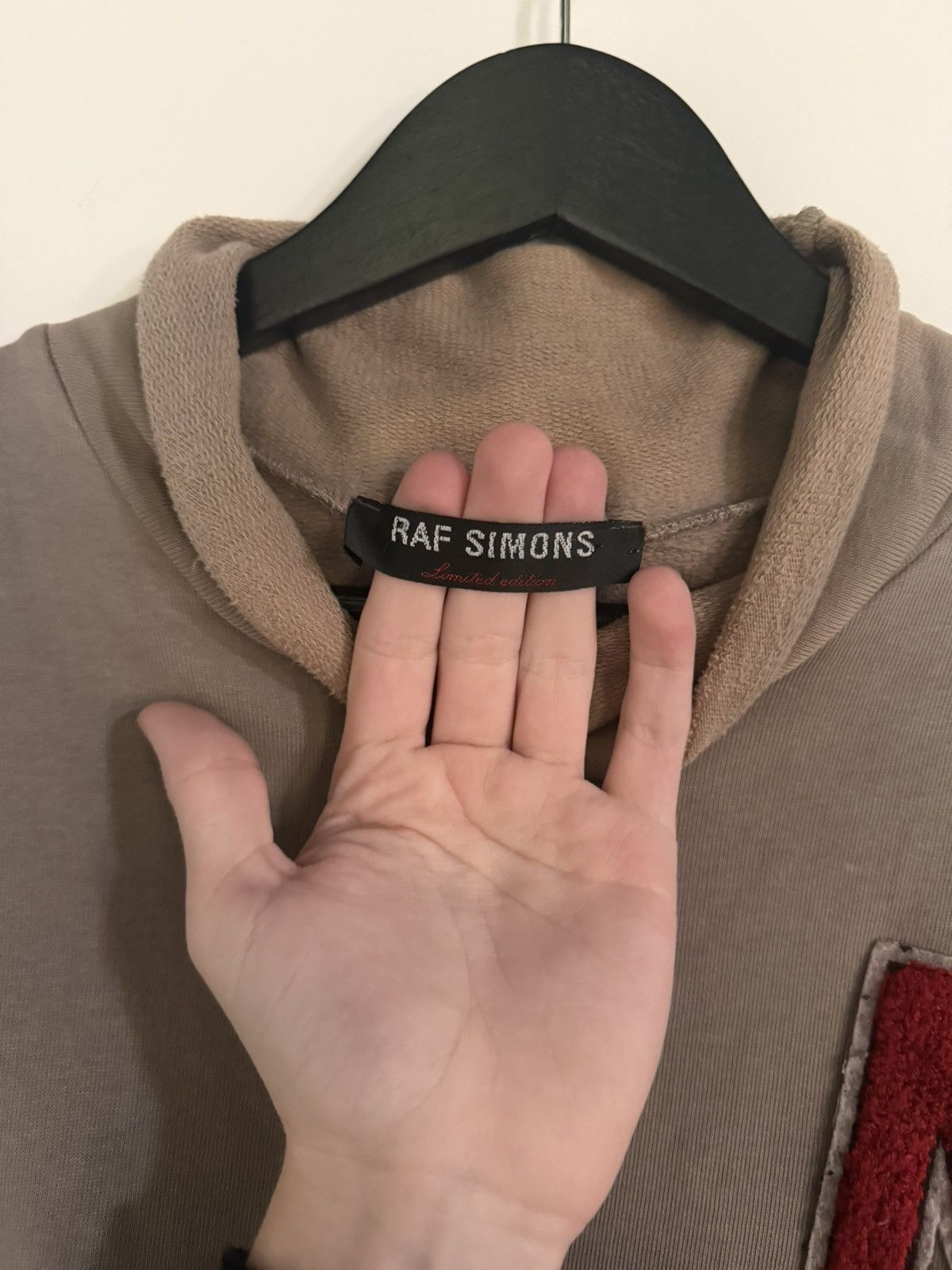 Raf Simons 1/1 2005 10th Anniversary College Chenille Patch Turtleneck Size US L / EU 52-54 / 3 - 4 Thumbnail