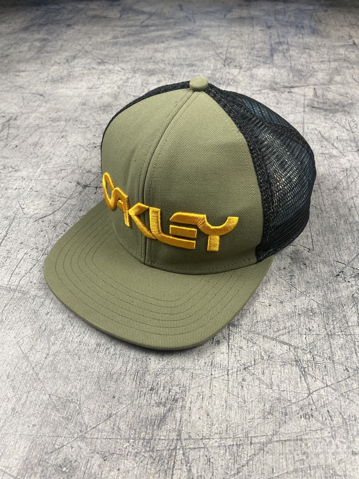 Oakley × Vintage Vintage Oakley Cap SnapBack Hats Size ONE SIZE - 2 Thumbnail