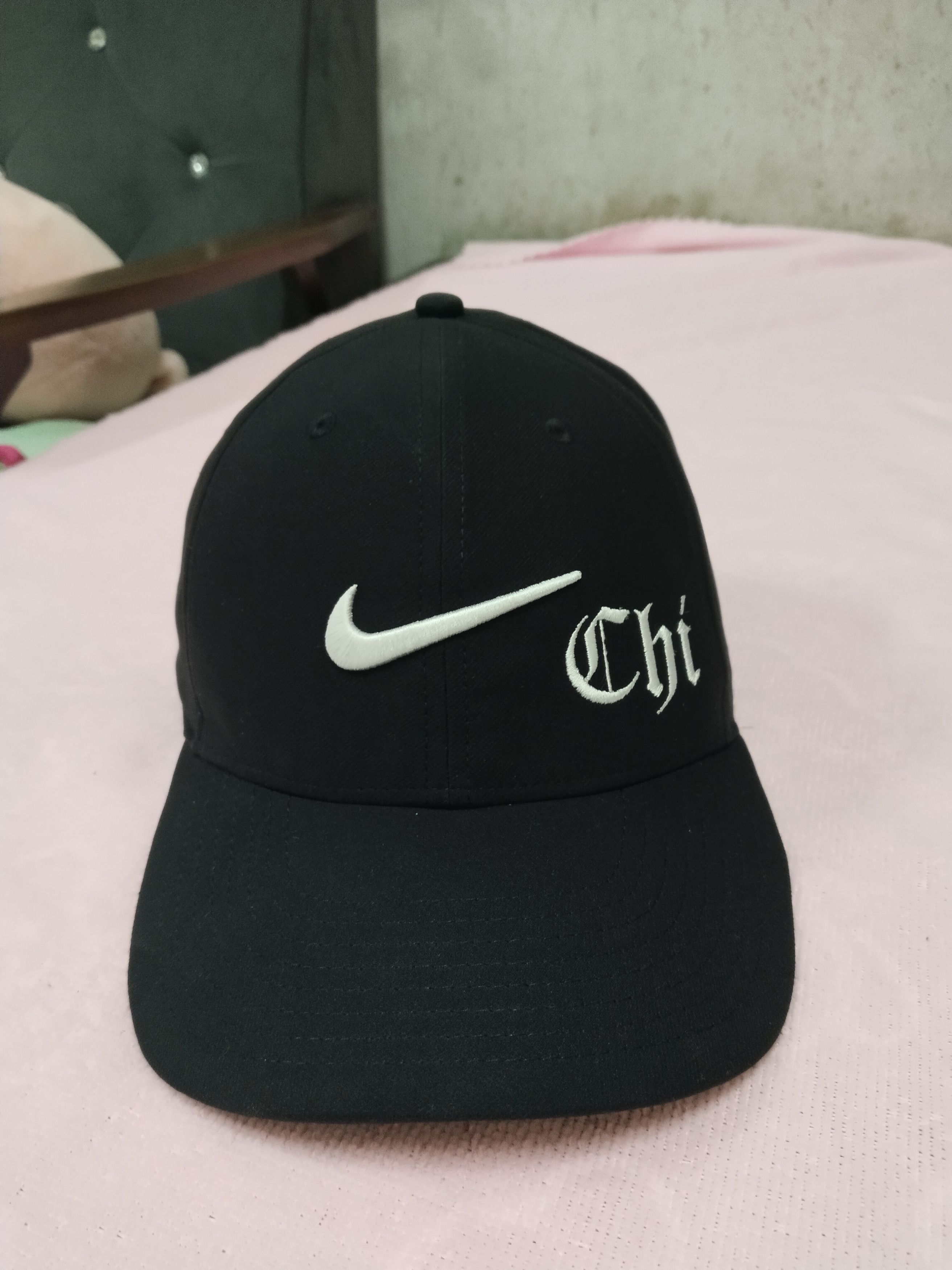 Nike RARE NIKE GRAPHICS CHI RUNNING CAP HAT Size ONE SIZE - 1 Thumbnail
