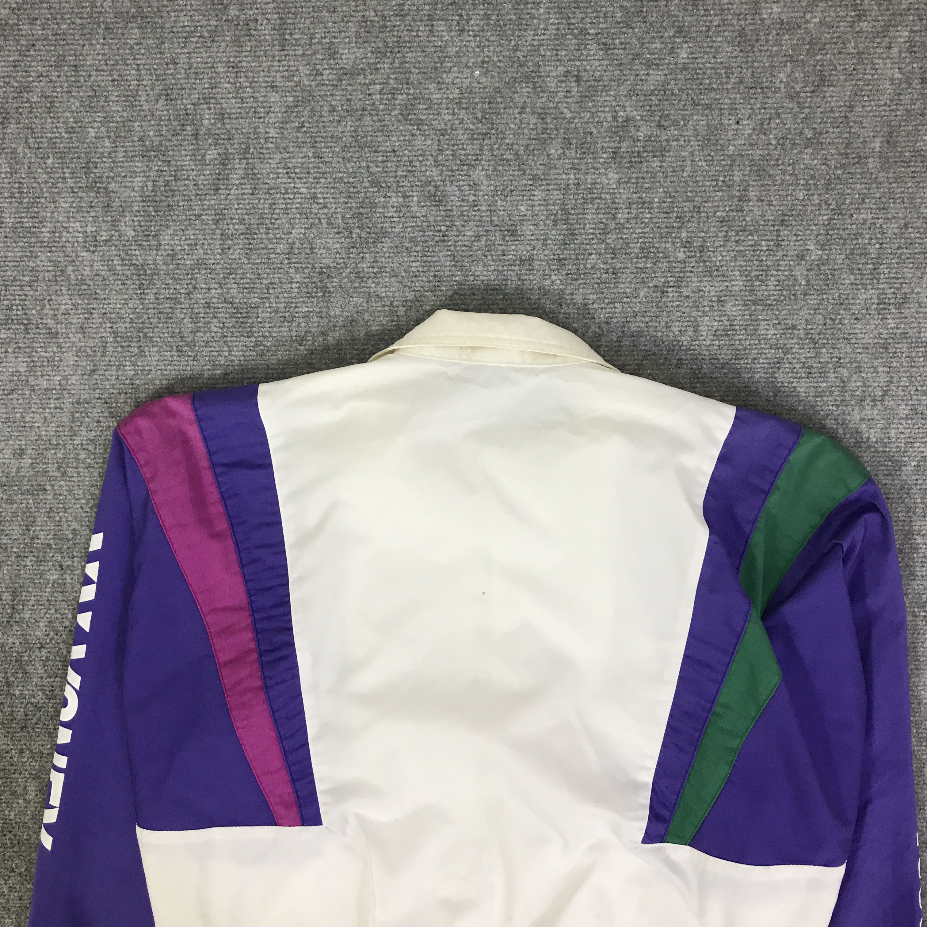 Japanese Brand YONEX OUTDOOR JACKET K92B8 Size US L / EU 52-54 / 3 - 4 Thumbnail
