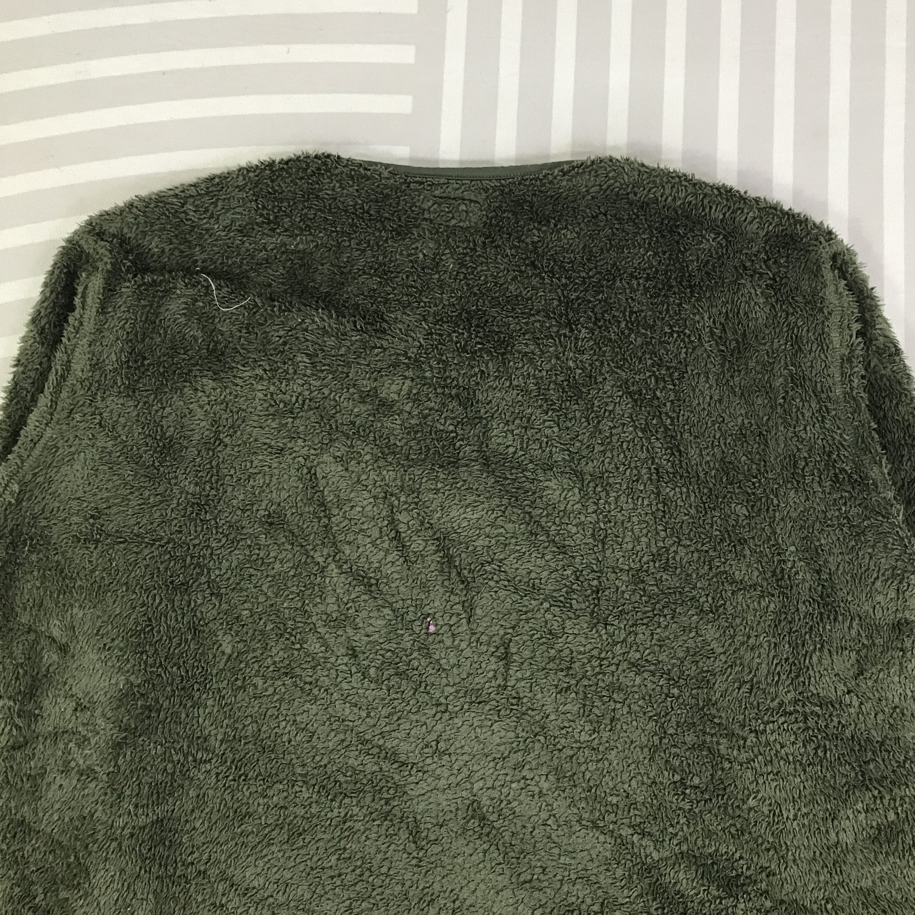 Engineered Garments × Uniqlo Vintage Uniqlo x Engineered Garments sherpa sweater K126B4 Size US L / EU 52-54 / 3 - 4 Thumbnail