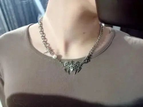VIBE Spider Web Thorns Pendant Necklaces Size ONE SIZE - 3 Thumbnail