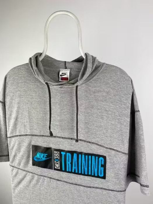 Nike Nike cross training hoodie 3/4 size Medium grey y2k Size US M / EU 48-50 / 2 - 2 Thumbnail