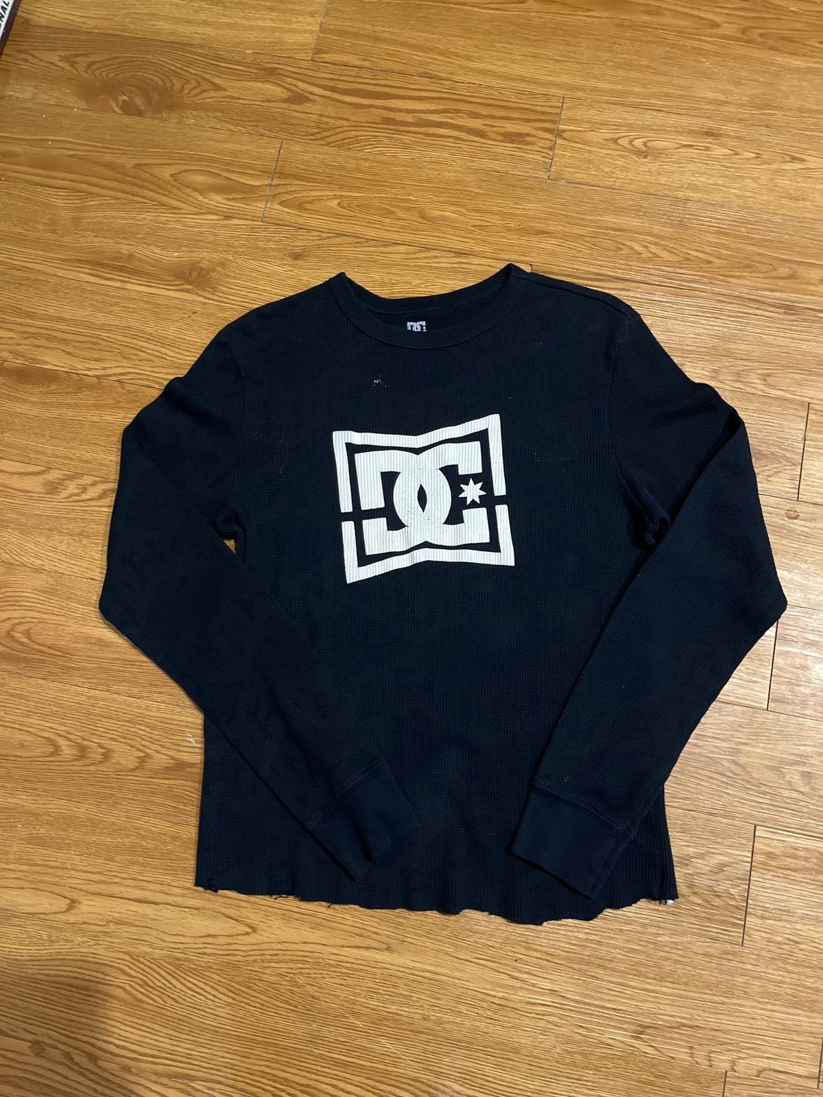 DC vintage y2k dc thermal long sleeve Size US S / EU 44-46 / 1 - 1 Thumbnail
