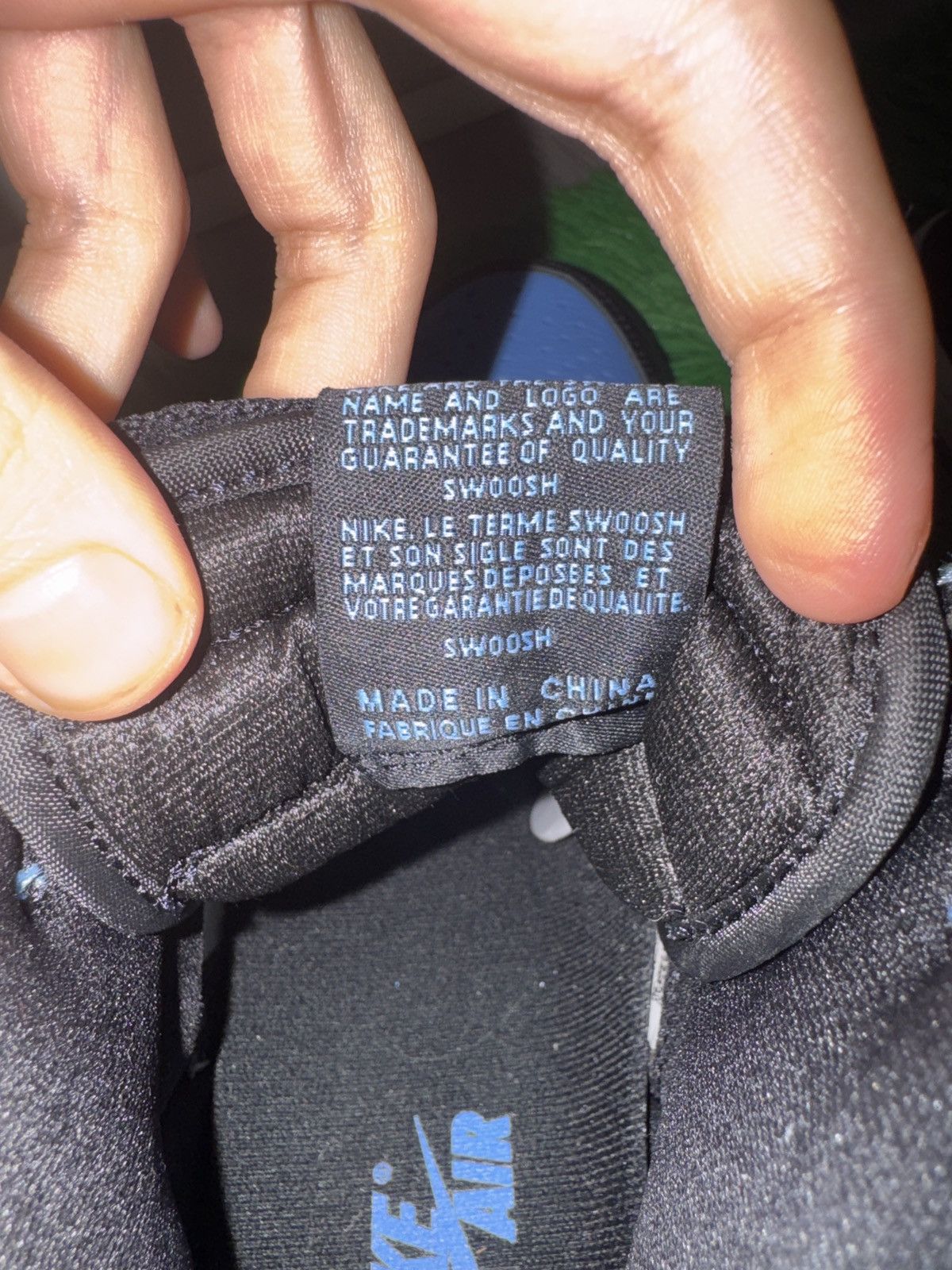 Nike Jordan 1 Retro High “University Blue” Size US 8 / EU 41 - 3 Thumbnail