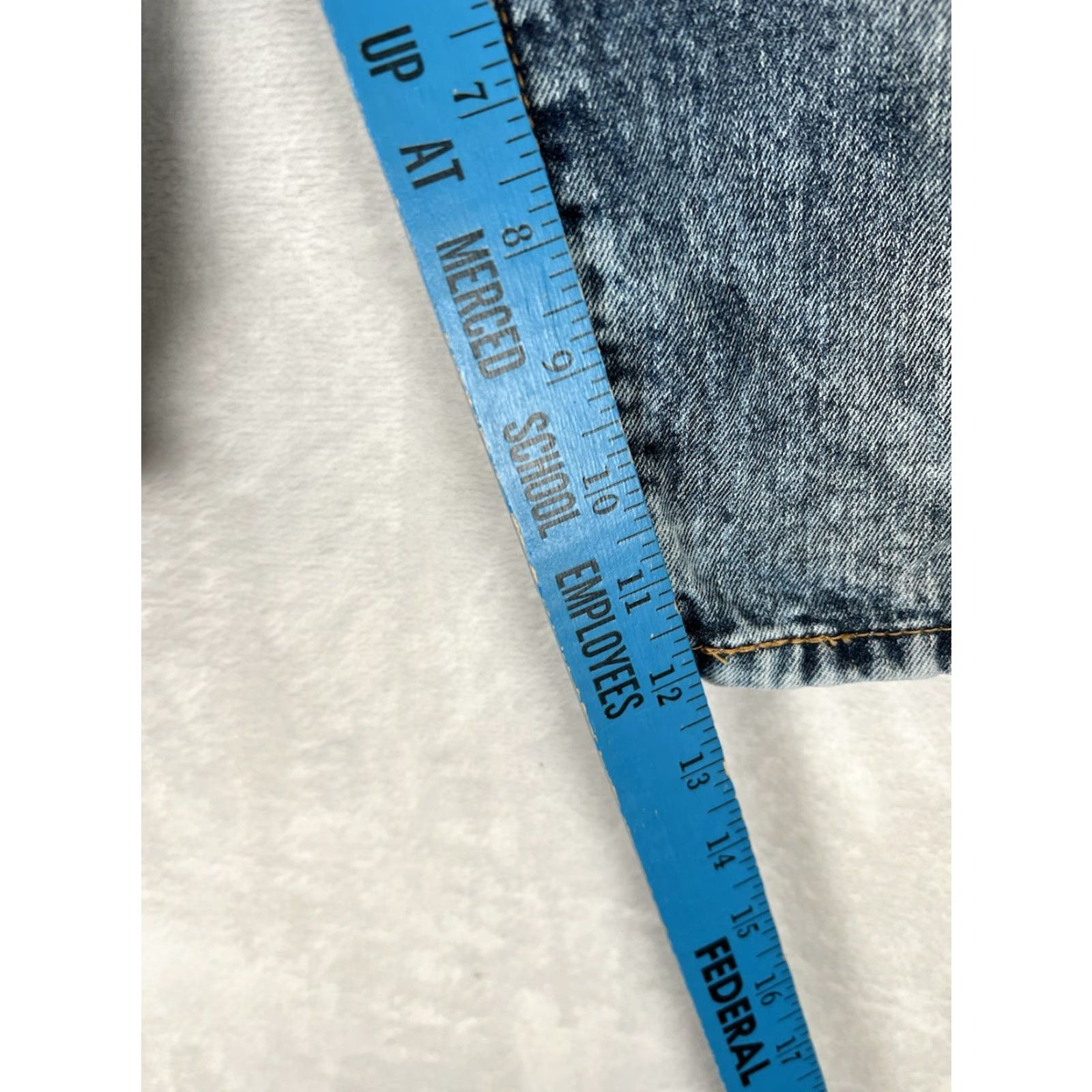 Levi's VINTAGE Levi's 569 Denim Shorts Jeans Regular Men 38 Blue 12" Inseam 90s Skate Stretch Pocket 5-Pocket High Rise Size US 38 / EU 54 - 3 Thumbnail
