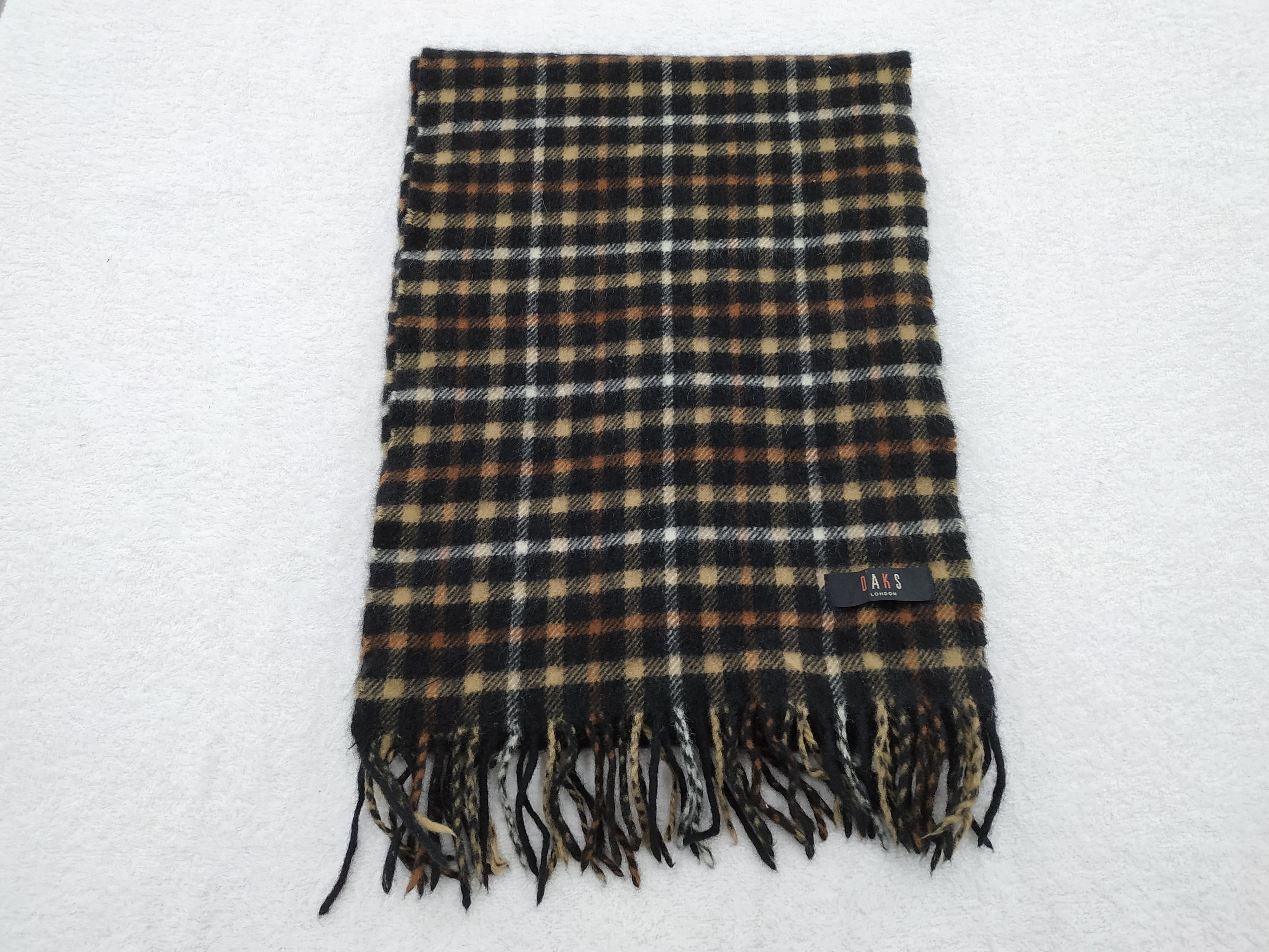 DAKS Vintage Daks Scarf/Muffler/Neckwear MF053 Size ONE SIZE - 1 Thumbnail