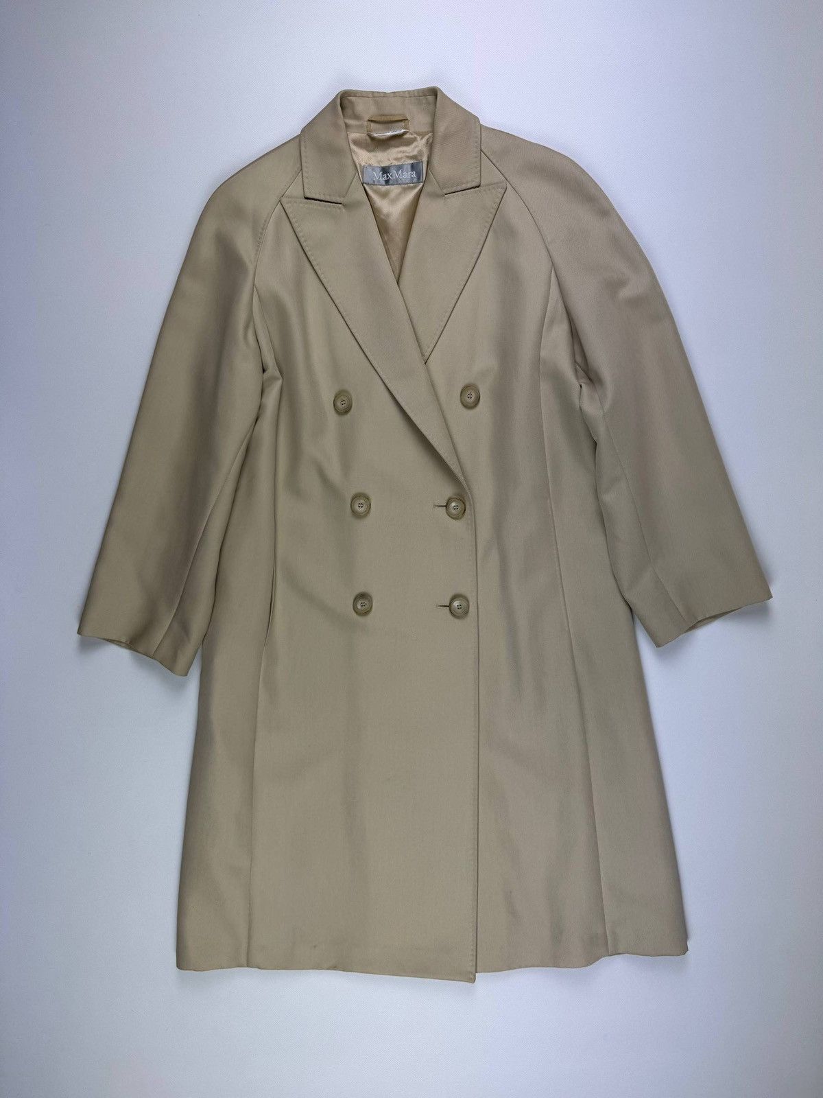 Max Mara Max Mara Vintage Double-Breasted Coat Biege Size M / US 6-8 / IT 42-44 - 1 Thumbnail