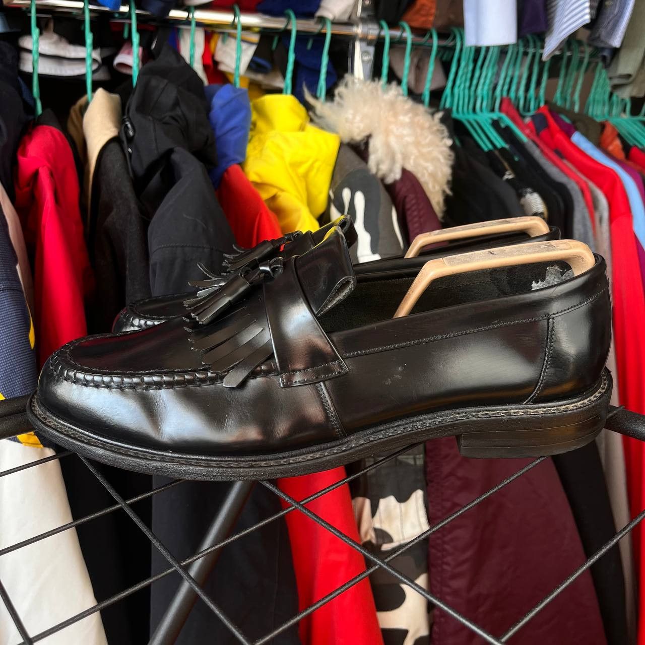Loake Vintage Loake Tasseled Black Leather Loafers Size US 11.5 / EU 44-45 - 5 Thumbnail