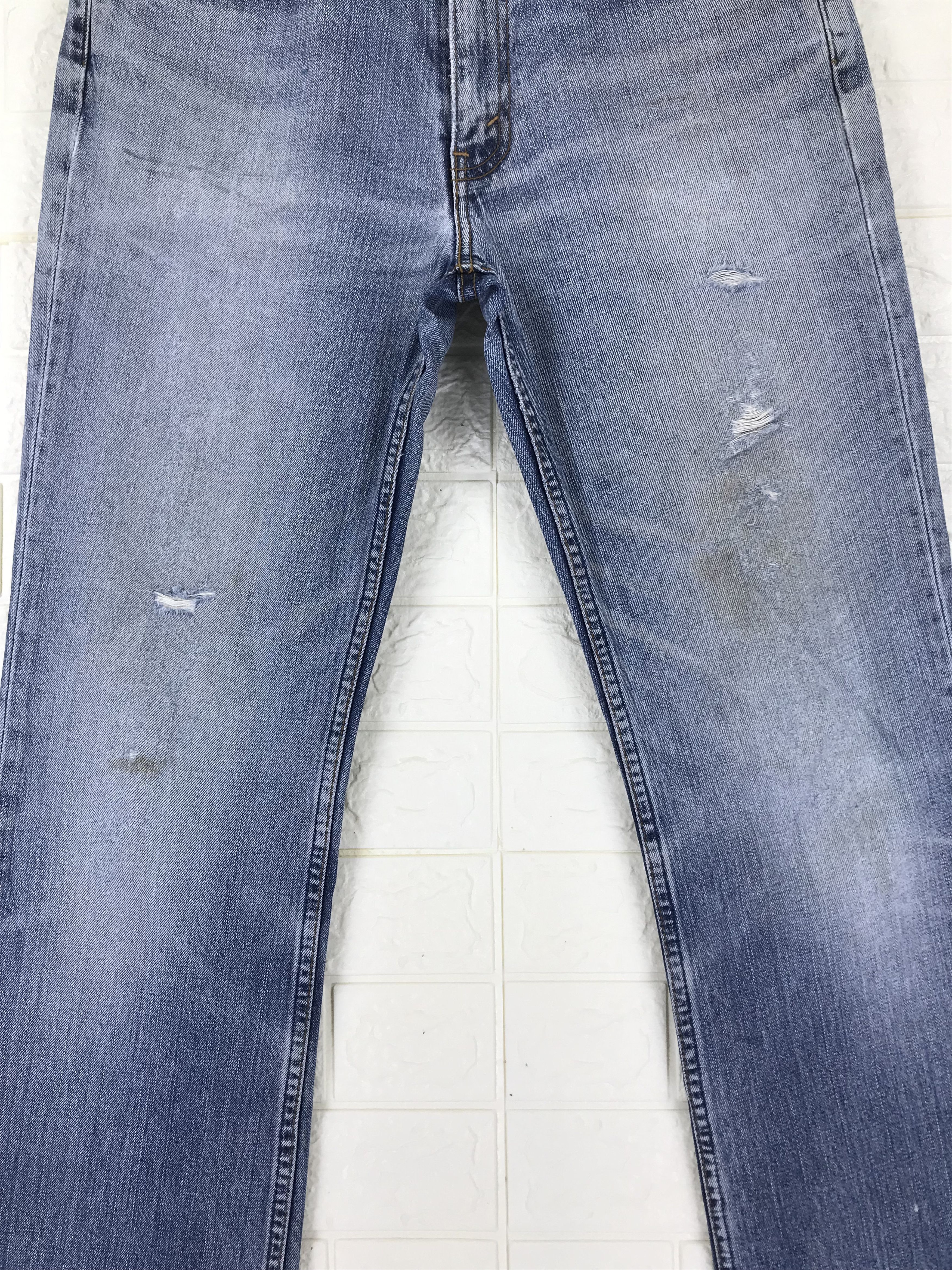 Levi's Vintage Levi's 517 Flare Jeans Distressed Denim Size US 32 / EU 48 - 3 Thumbnail