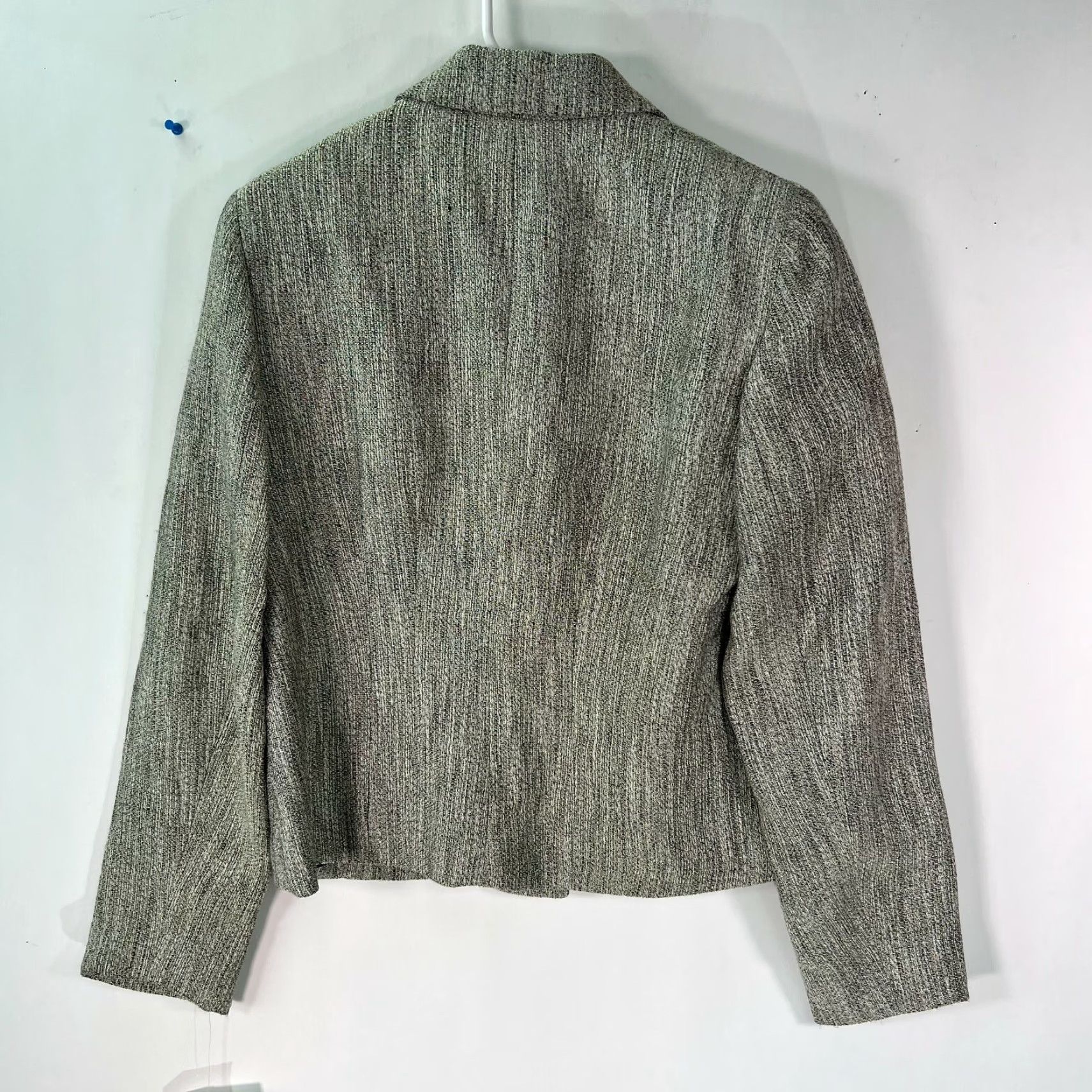 Jones New York Jones New York Blazer Womens Jacket Solid Black Size 10 Pockets Lined Button Jacket Style Classic Size L / US 10 / IT 46 - 2 Thumbnail
