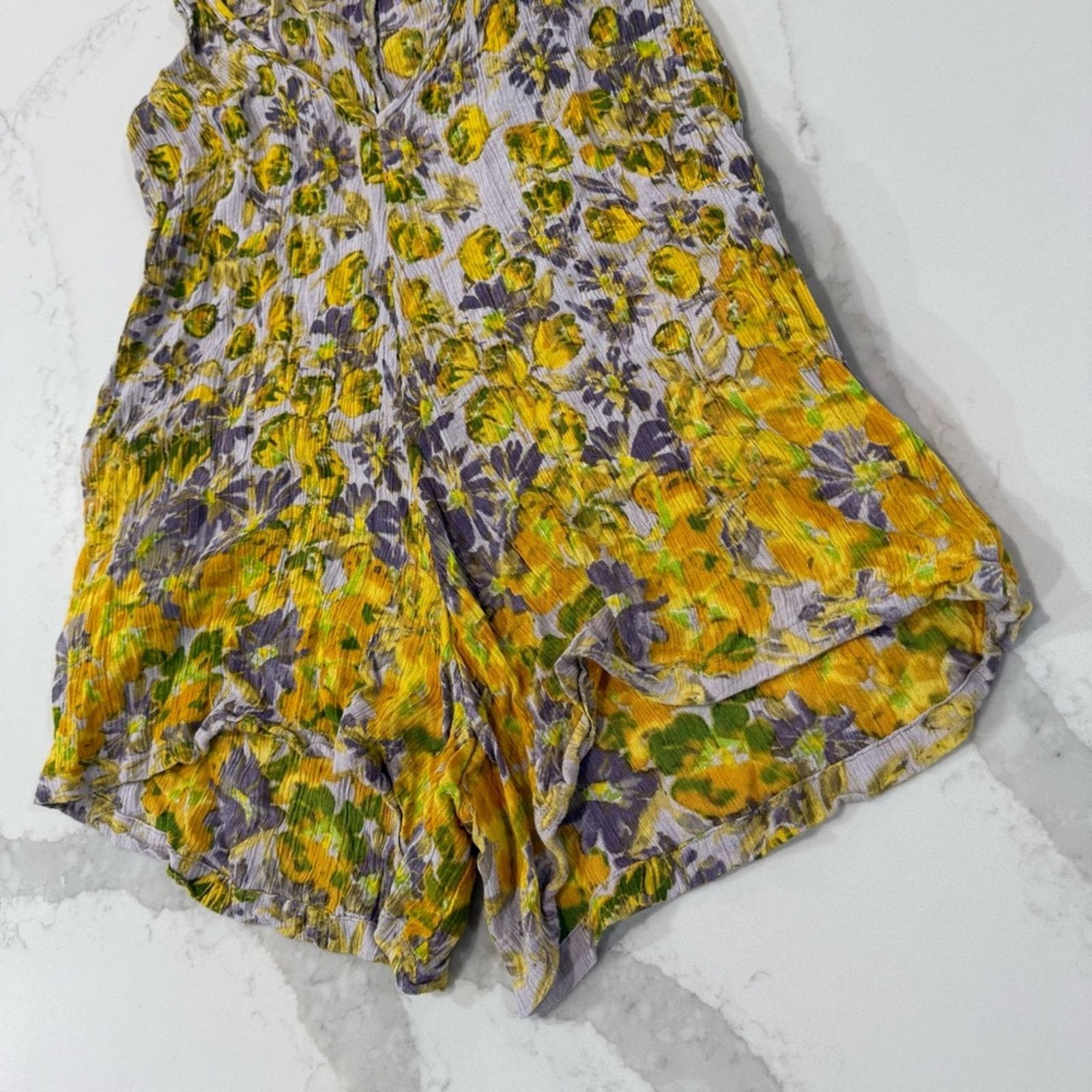 Free People Free People One Floral V-Neck Romper Womens Small Size 28" / US 6 / IT 42 - 7 Thumbnail